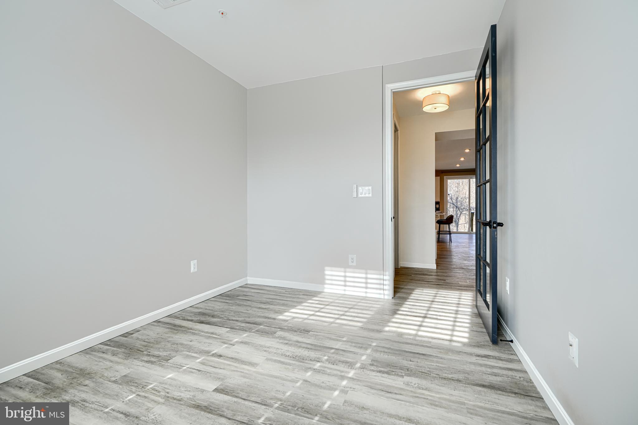 ESSEX - Residential