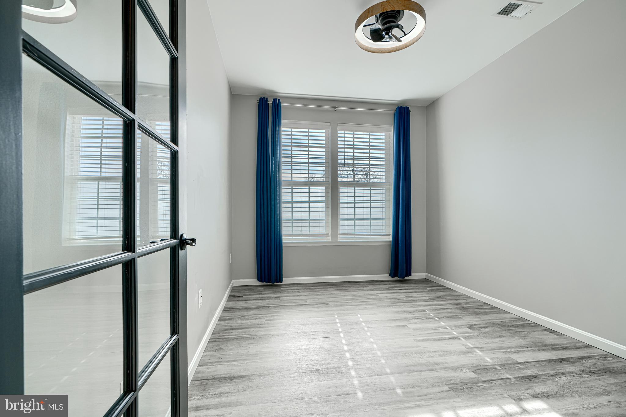 ESSEX - Residential