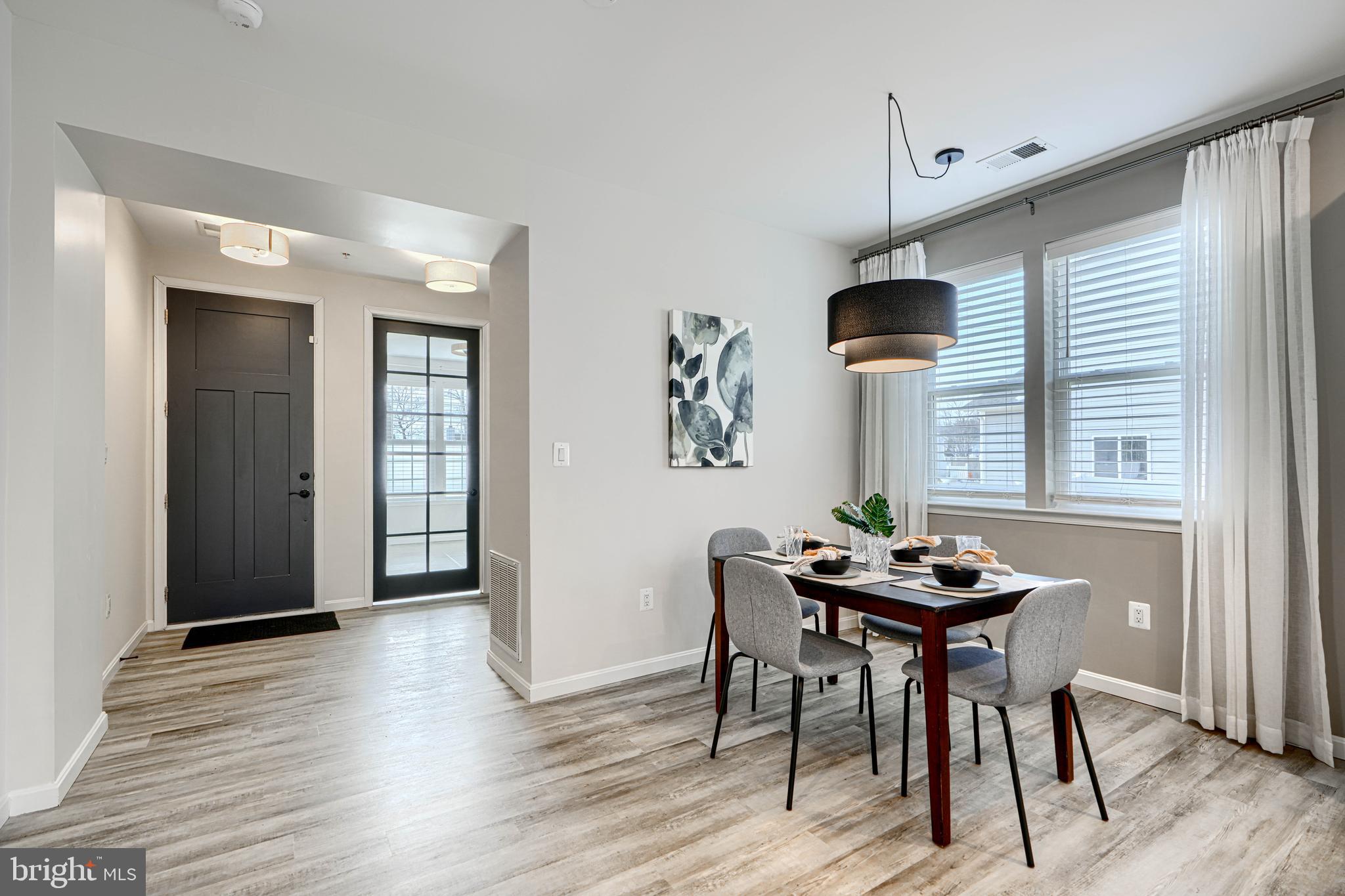 ESSEX - Residential