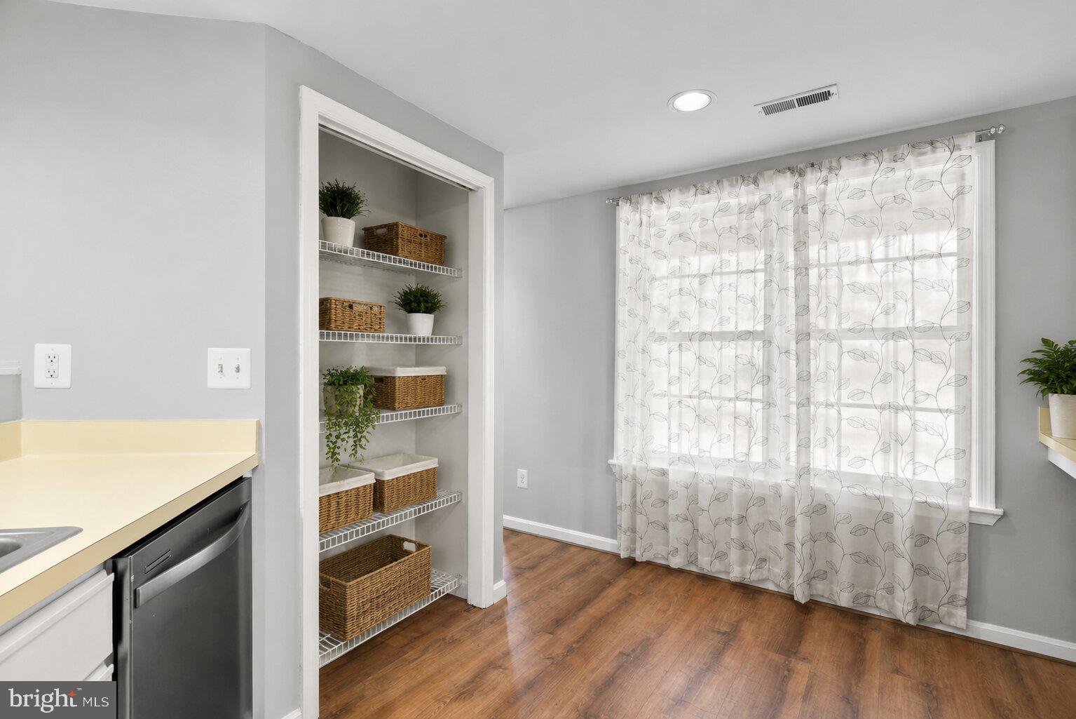 ROGERS FORGE - Residential