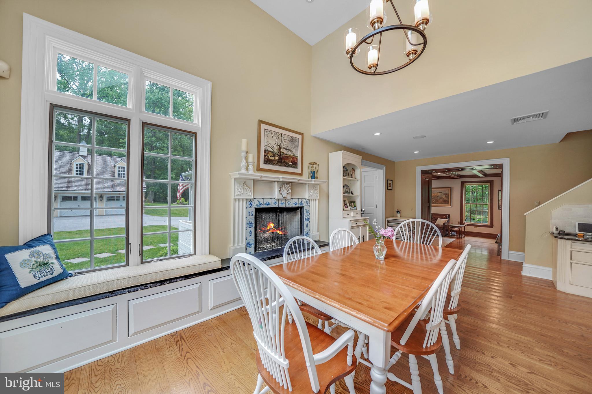 RADNOR HUNT - Residential
