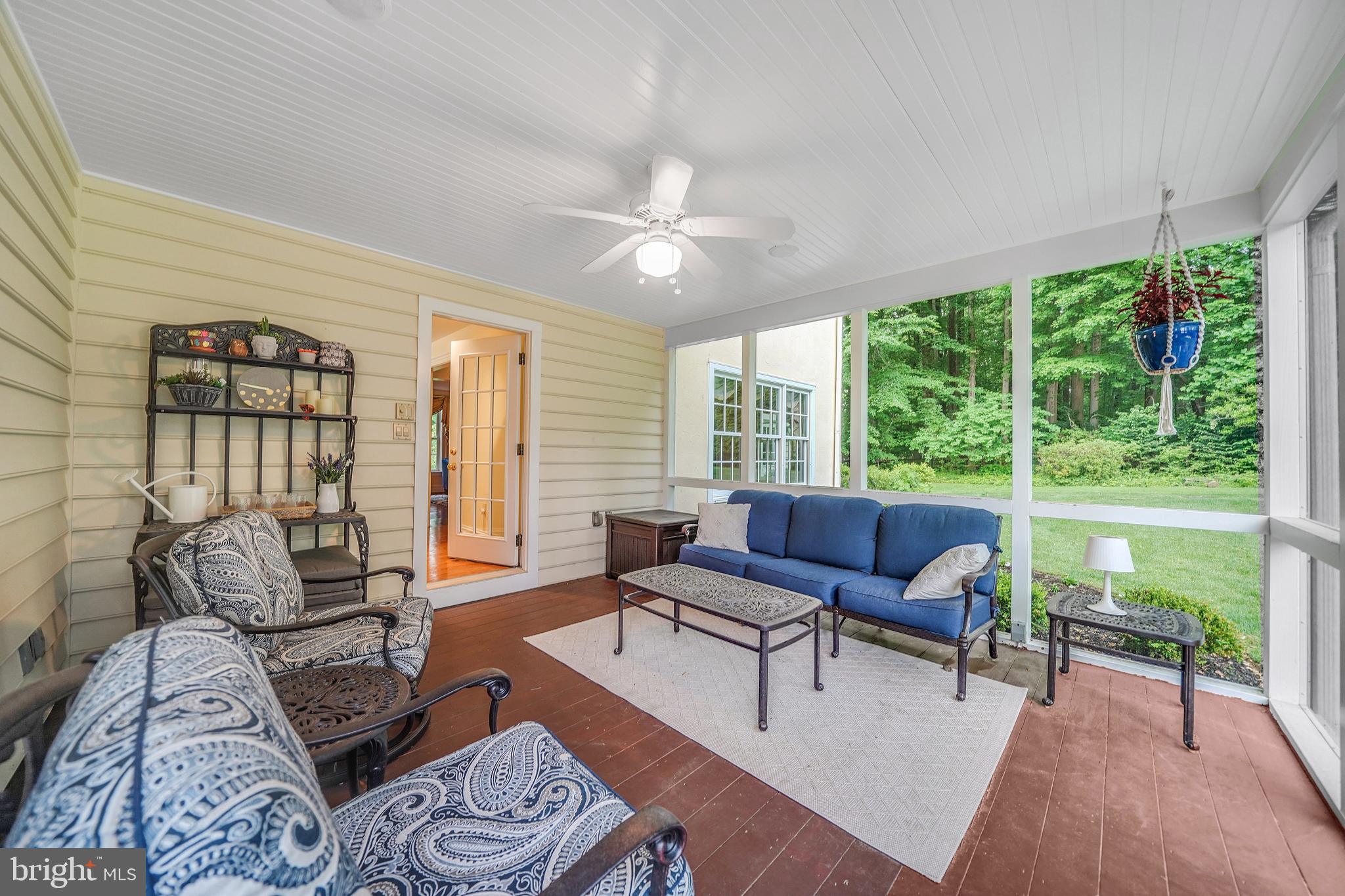 RADNOR HUNT - Residential