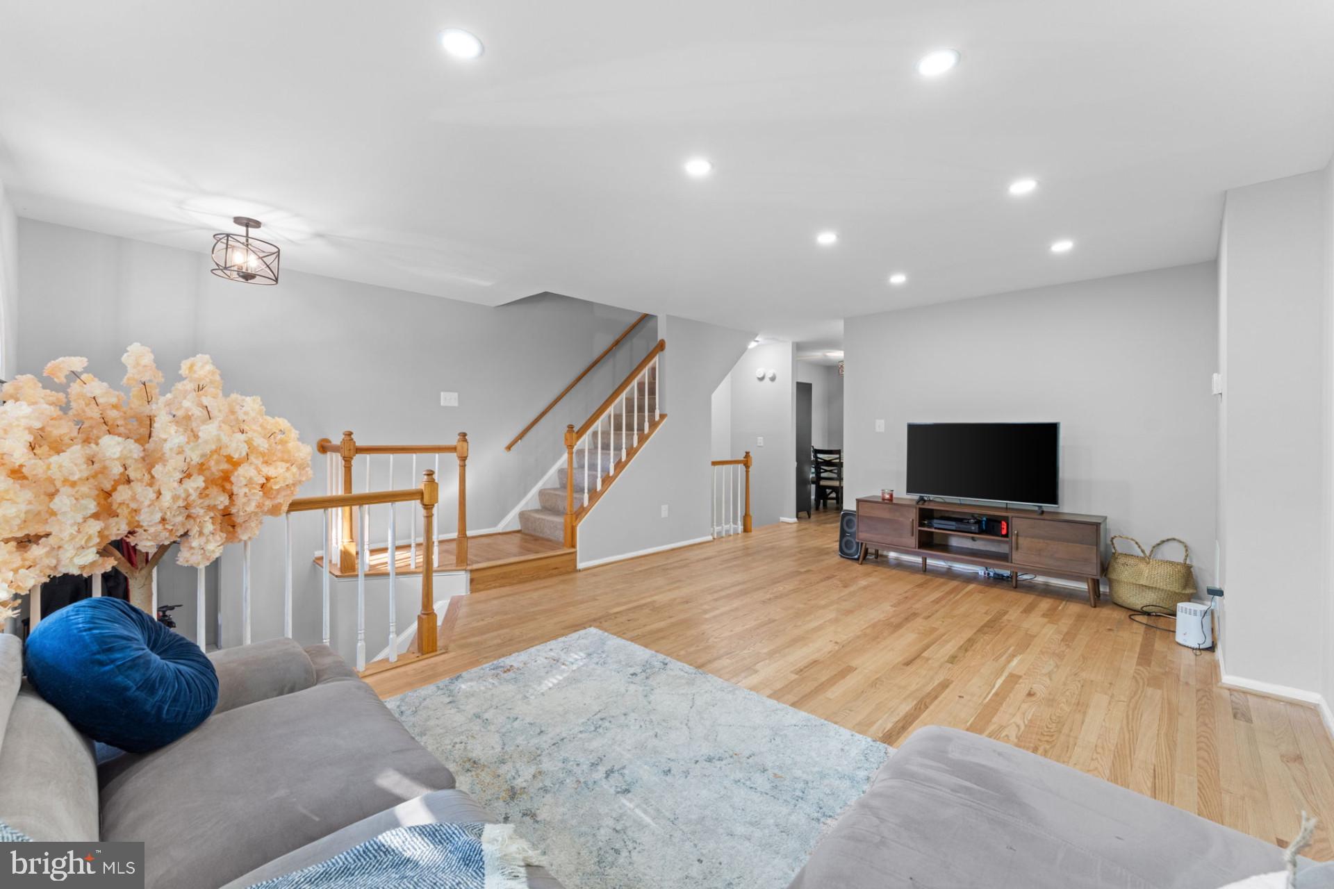 GERMANTOWN ESTATES - Residential
