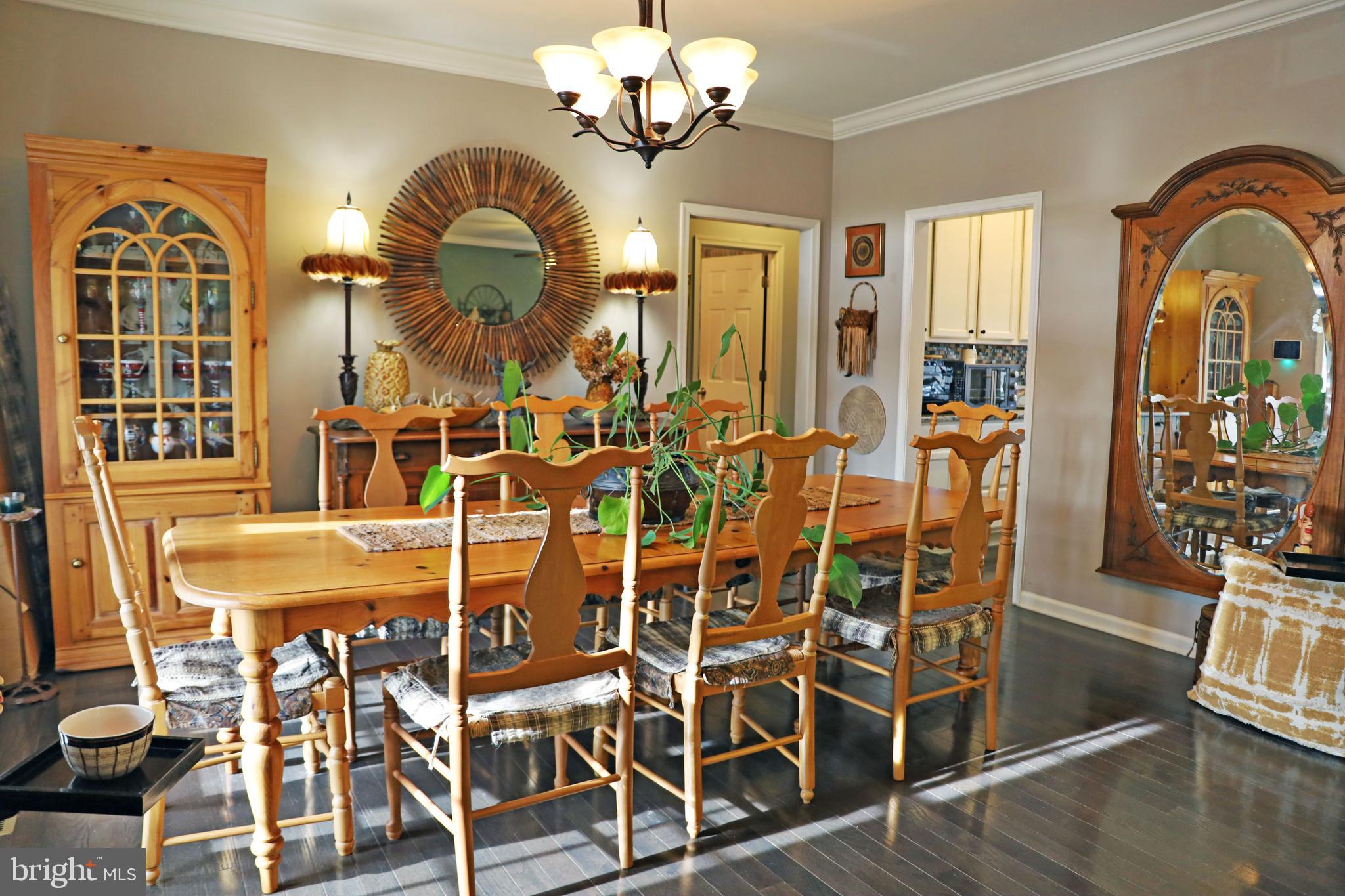 BROOKFIELD - Residential