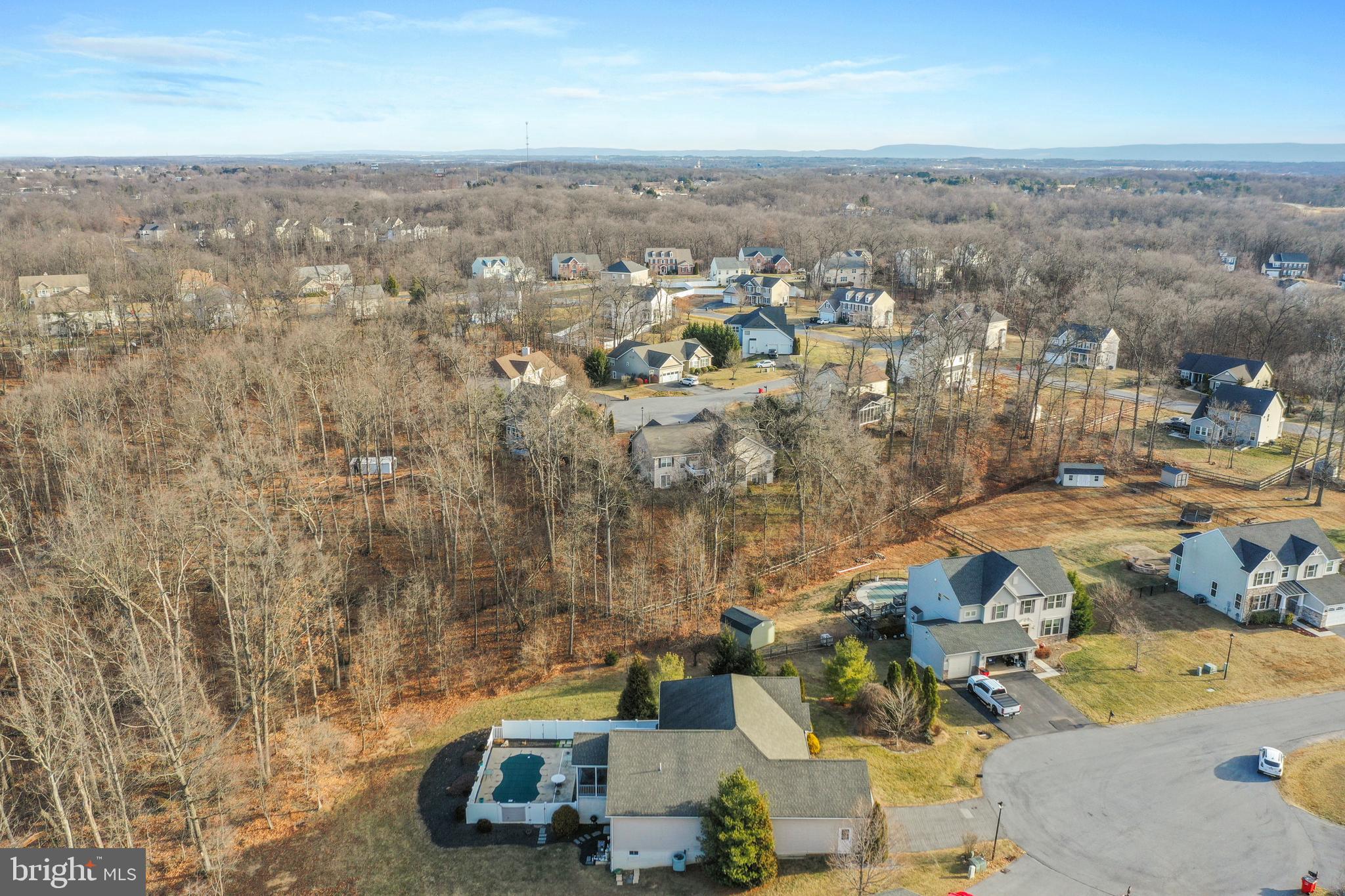 BROOKFIELD - Residential