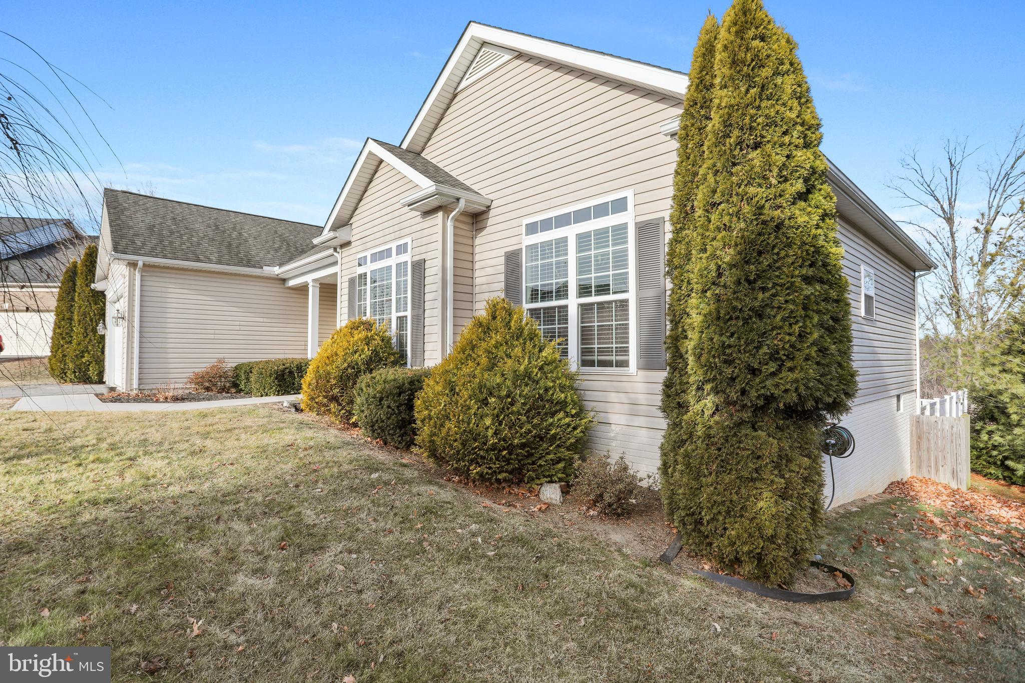 BROOKFIELD - Residential