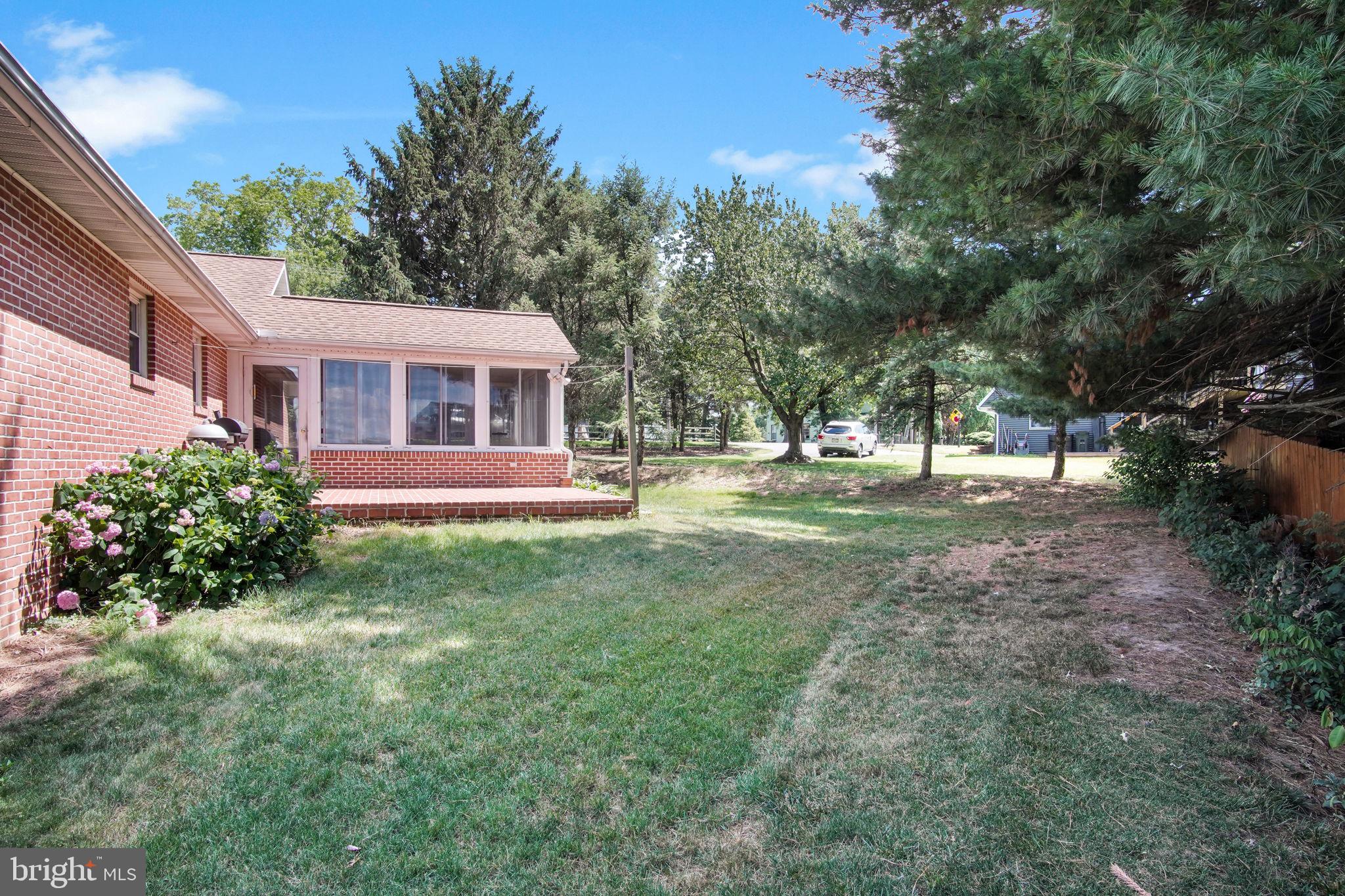 LITITZ BOROUGH - Residential