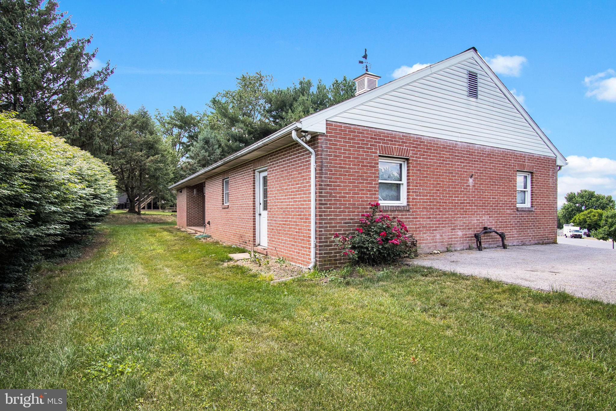 LITITZ BOROUGH - Residential