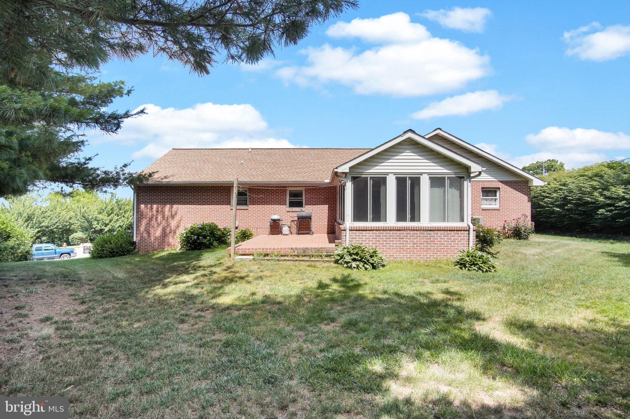 LITITZ BOROUGH - Residential