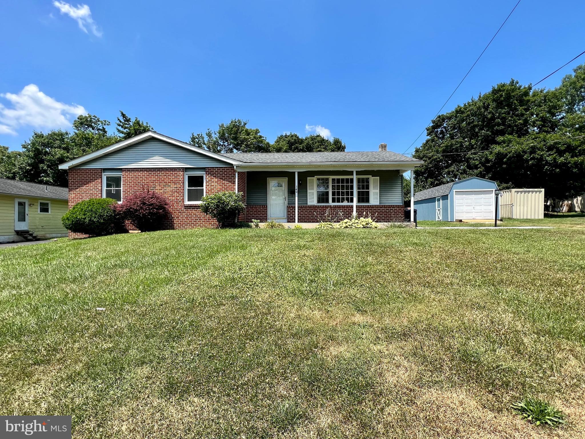 ORELAND - Residential Lease