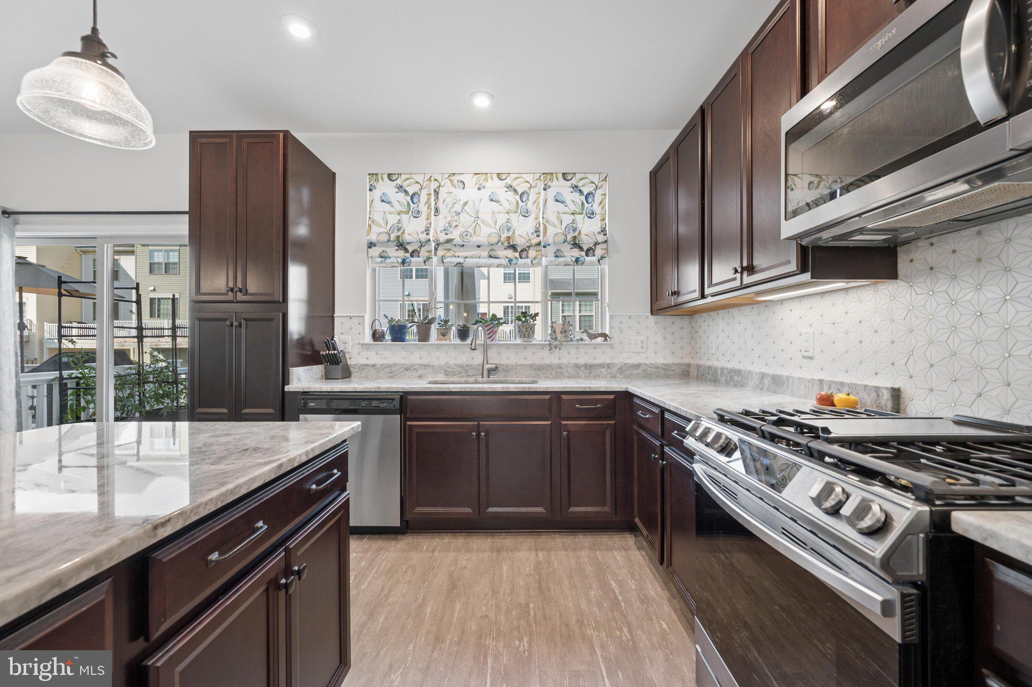 TALLYN RIDGE AT PINECLIFF PARK - Residential