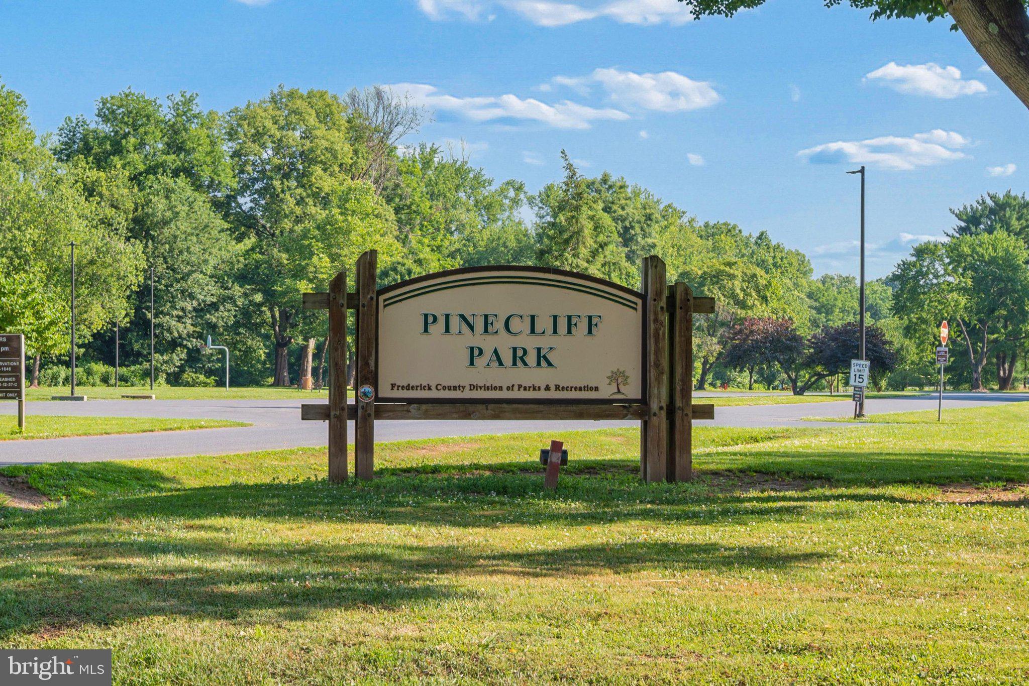 TALLYN RIDGE AT PINECLIFF PARK - Residential
