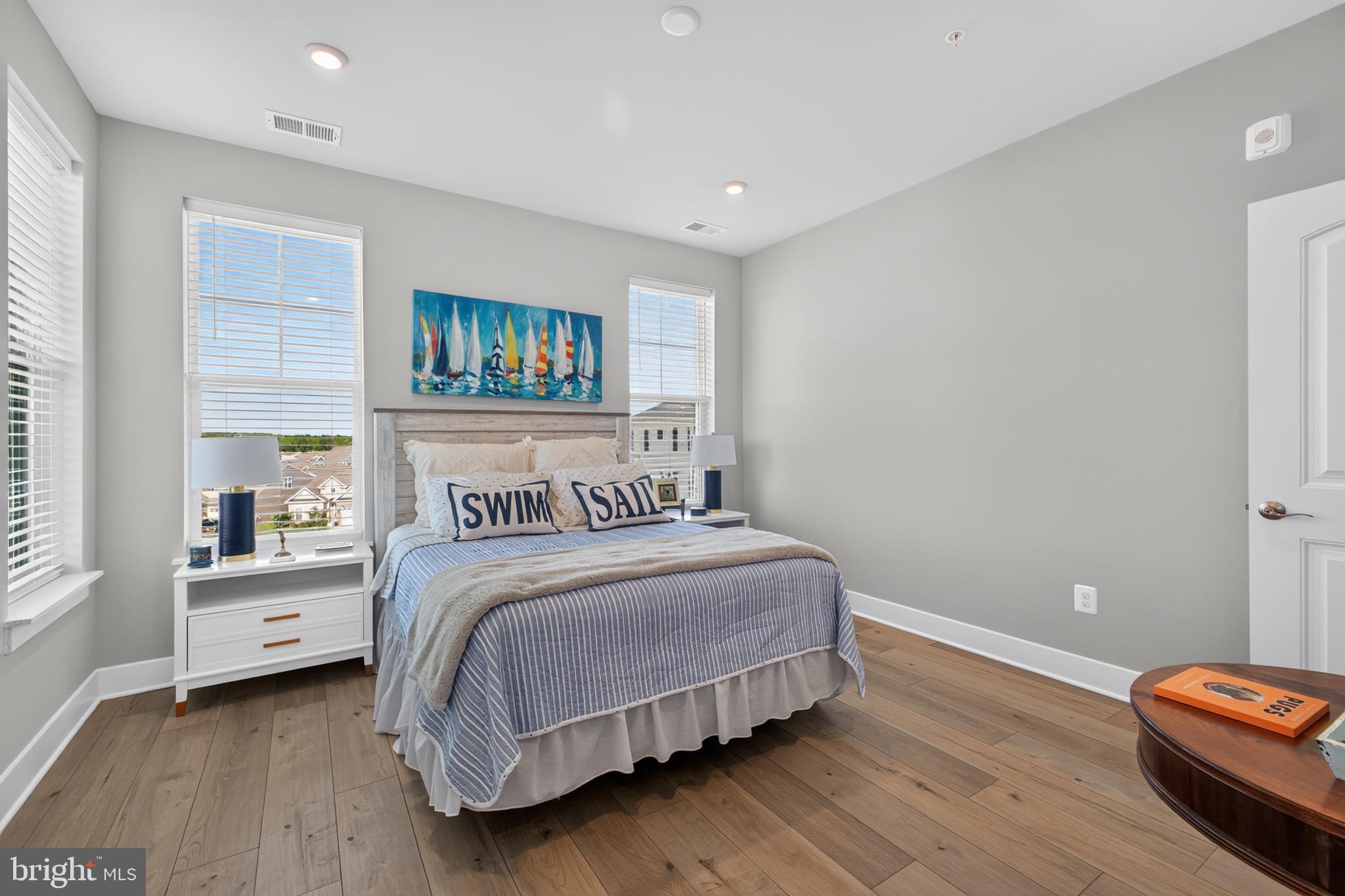 FOUR SEASONS AT KENT ISLAND - Residential