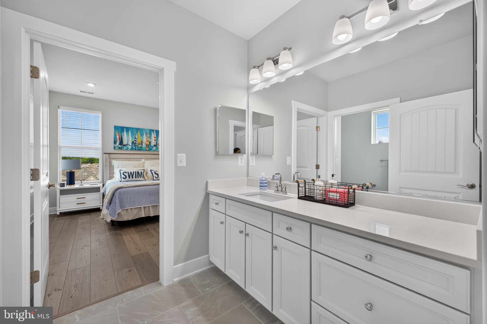 FOUR SEASONS AT KENT ISLAND - Residential