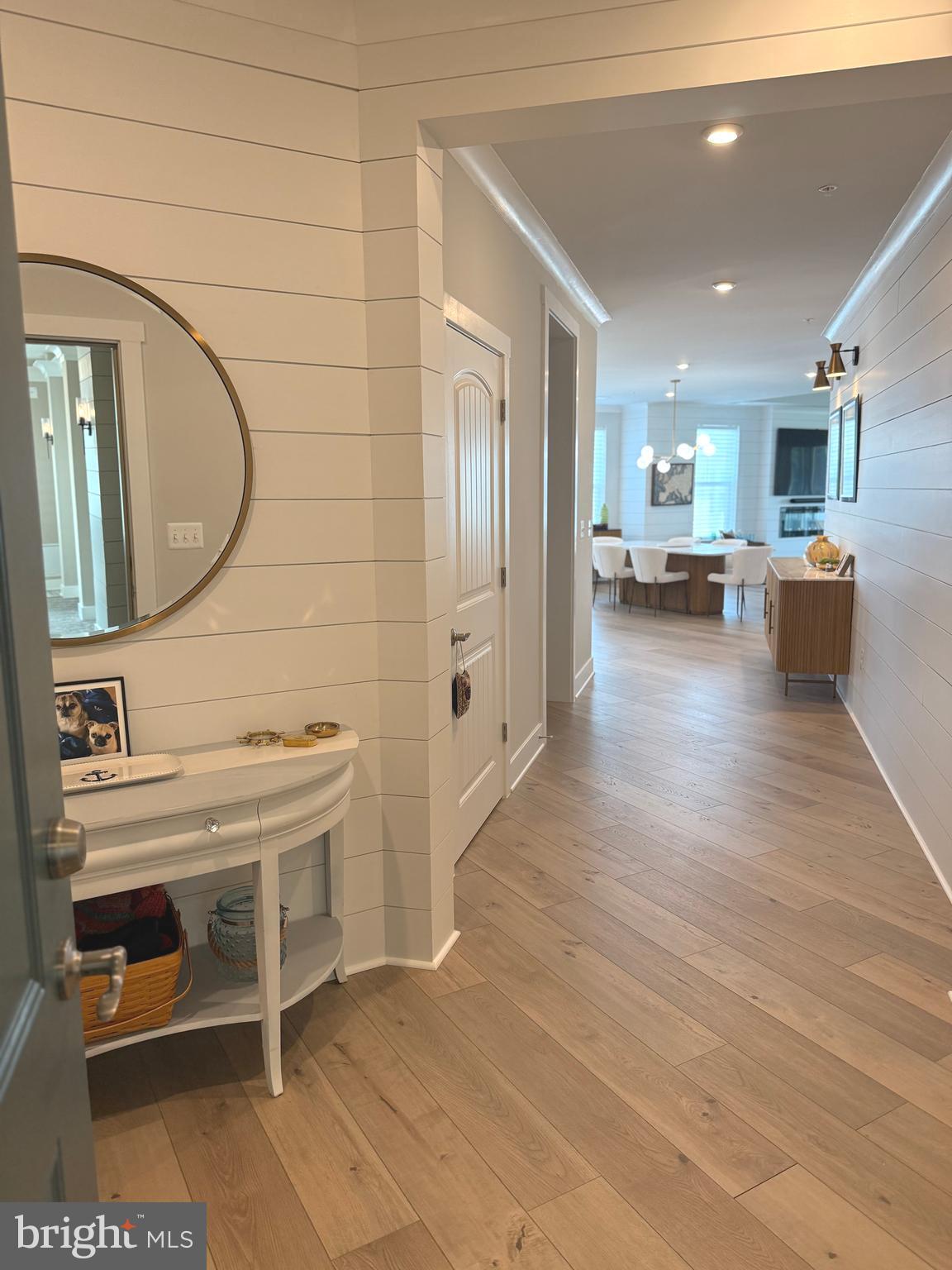 FOUR SEASONS AT KENT ISLAND - Residential