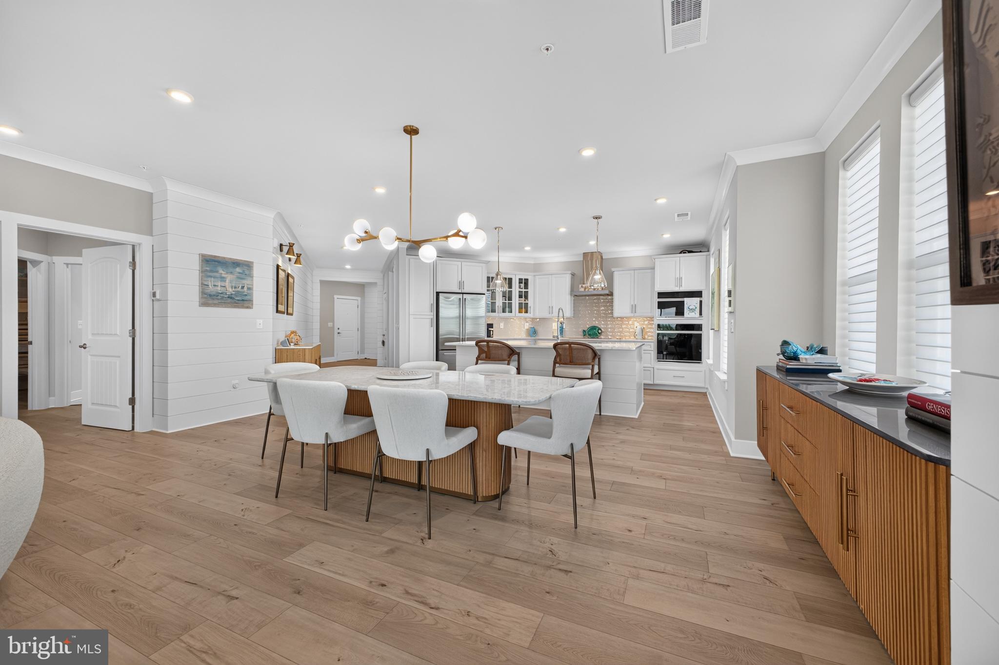 FOUR SEASONS AT KENT ISLAND - Residential