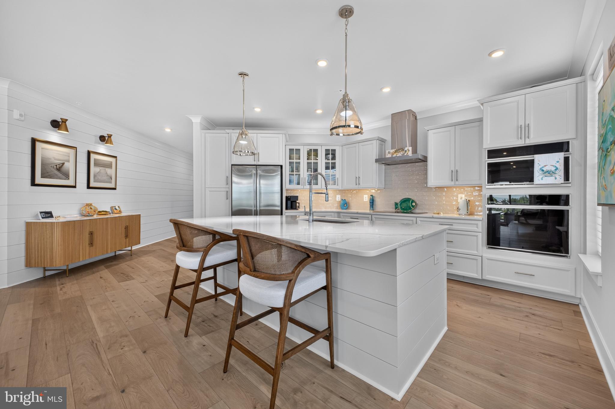 FOUR SEASONS AT KENT ISLAND - Residential