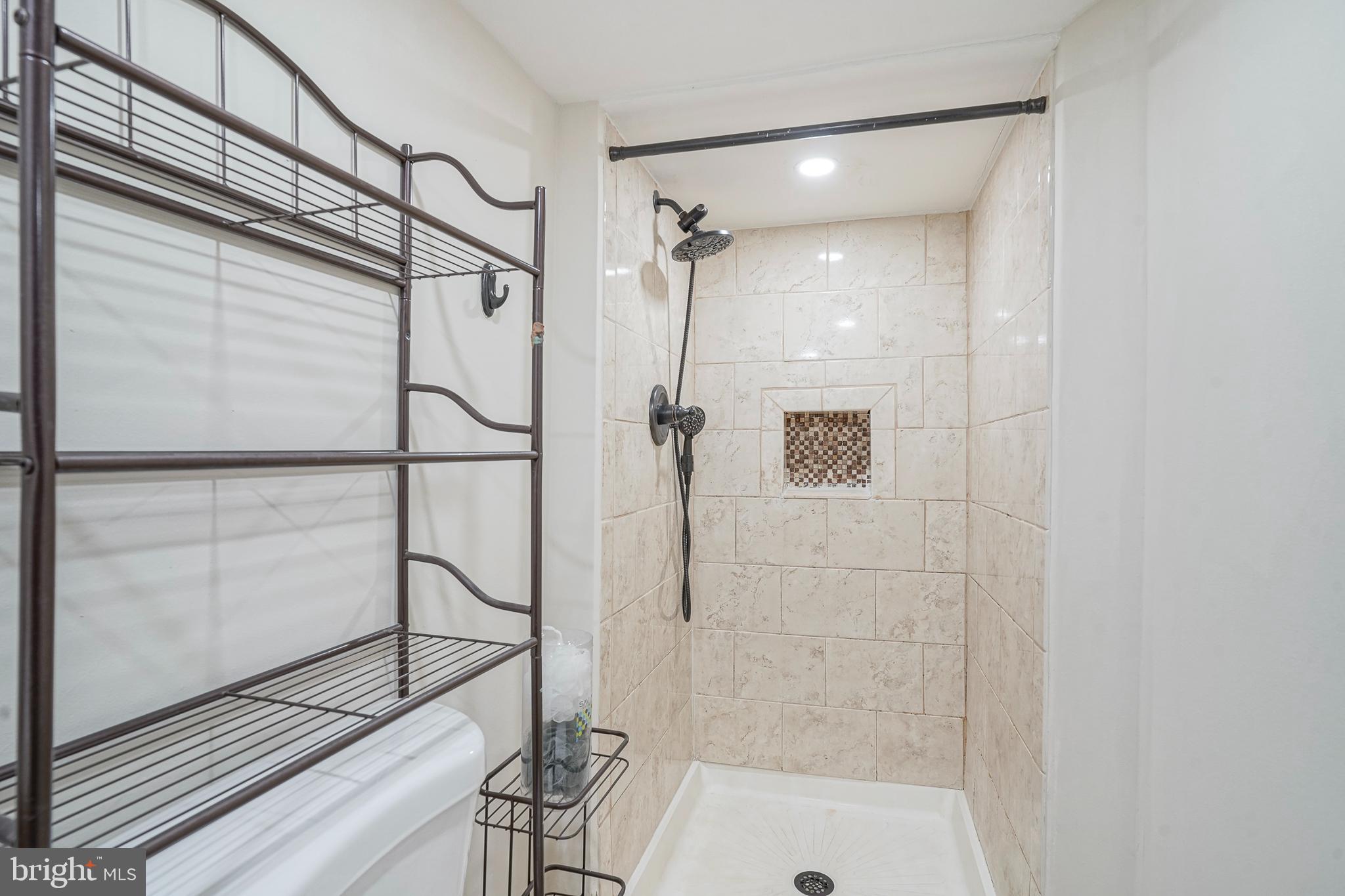 PHILADELPHIA (SOUTH) - Residential