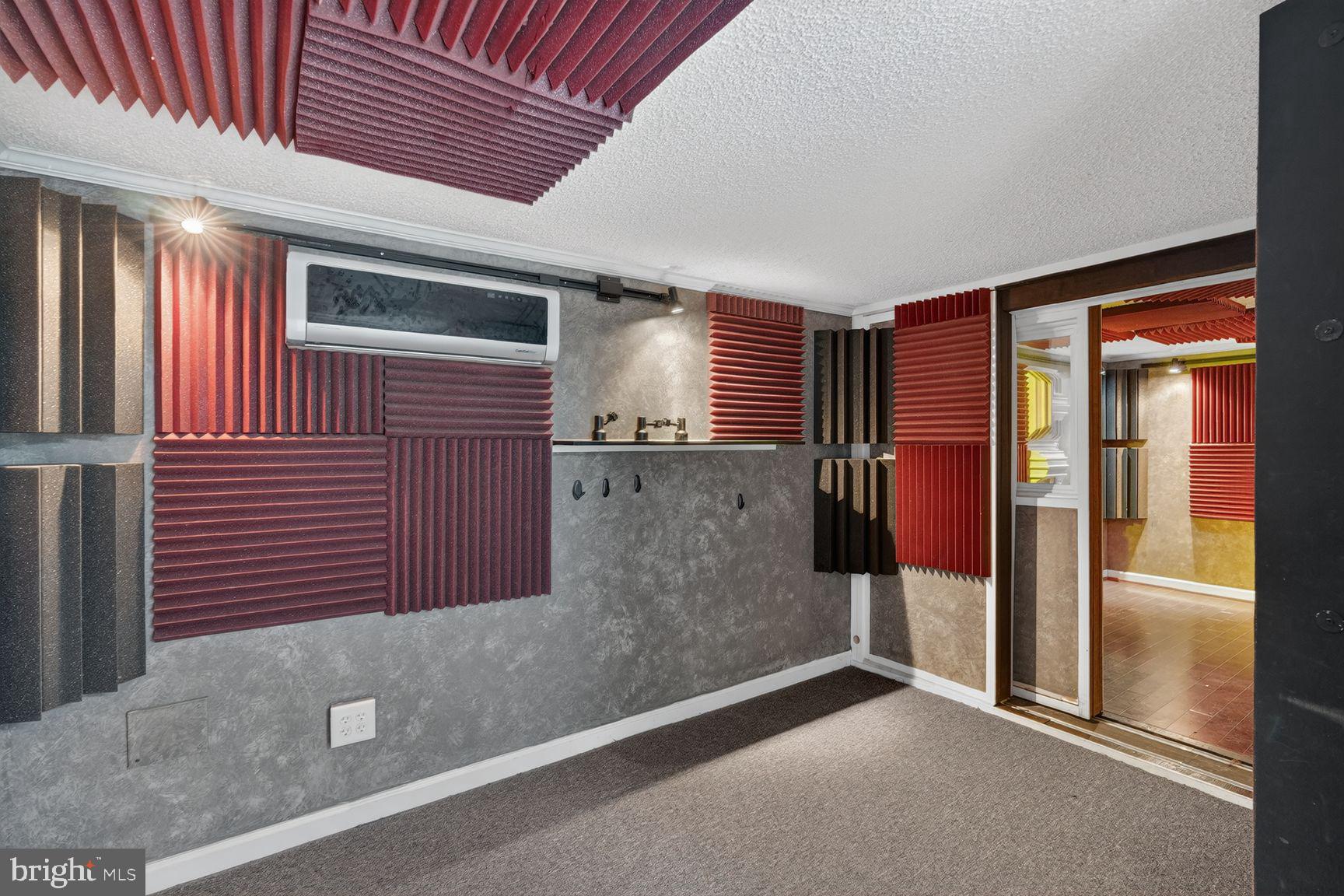 BIRMINGHAM ESTATES - Residential