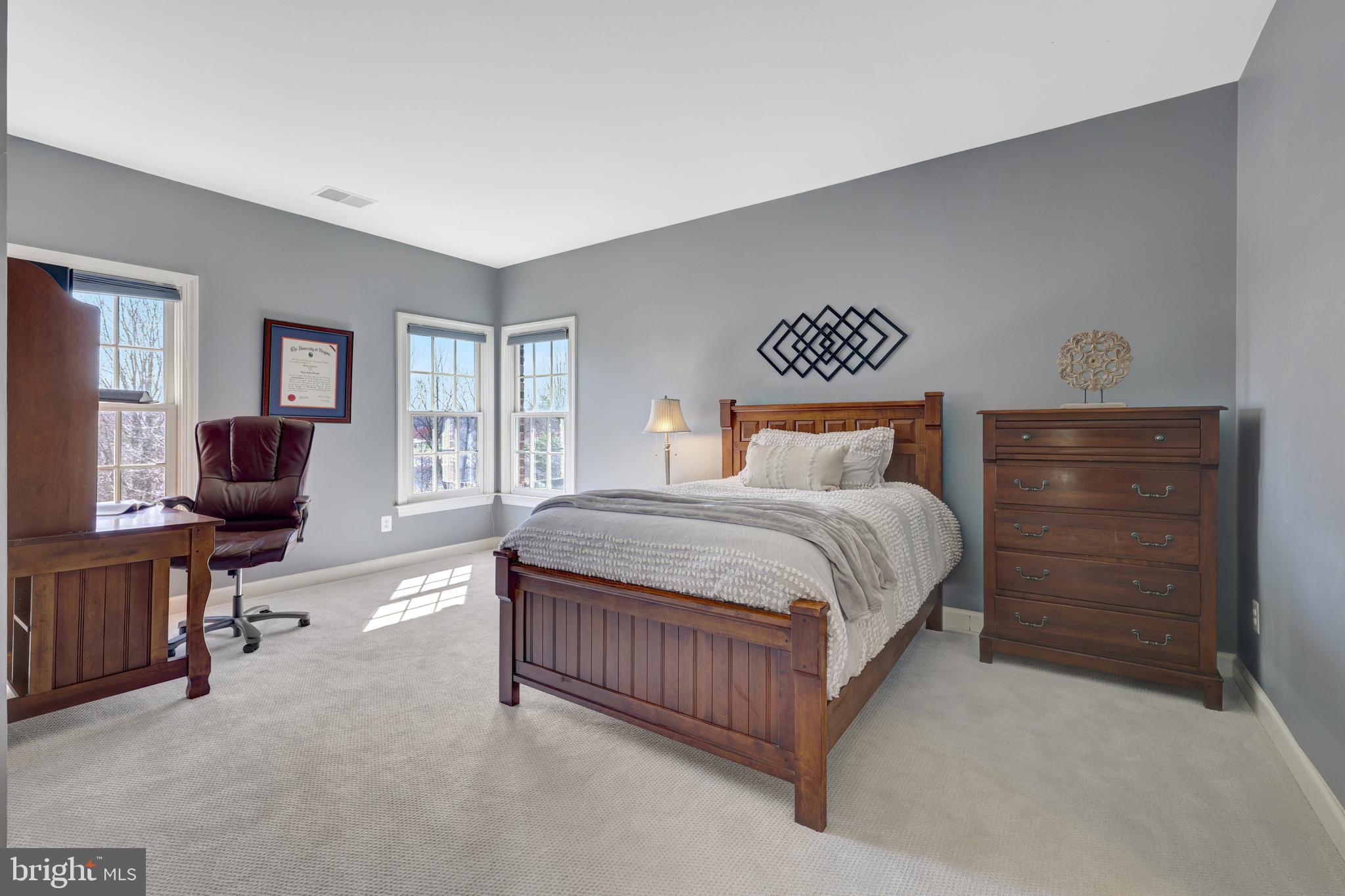 TIMBERLAKE ESTATES - Residential