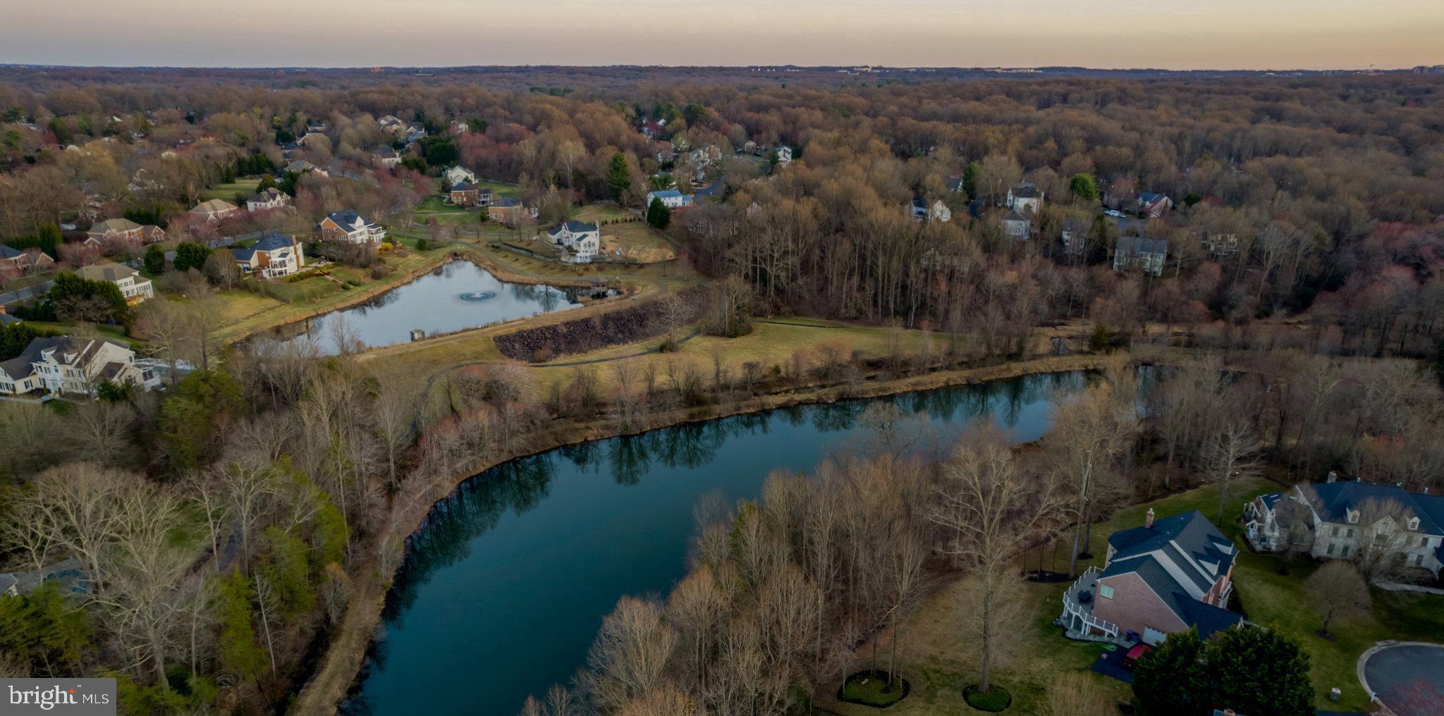 TIMBERLAKE ESTATES - Residential