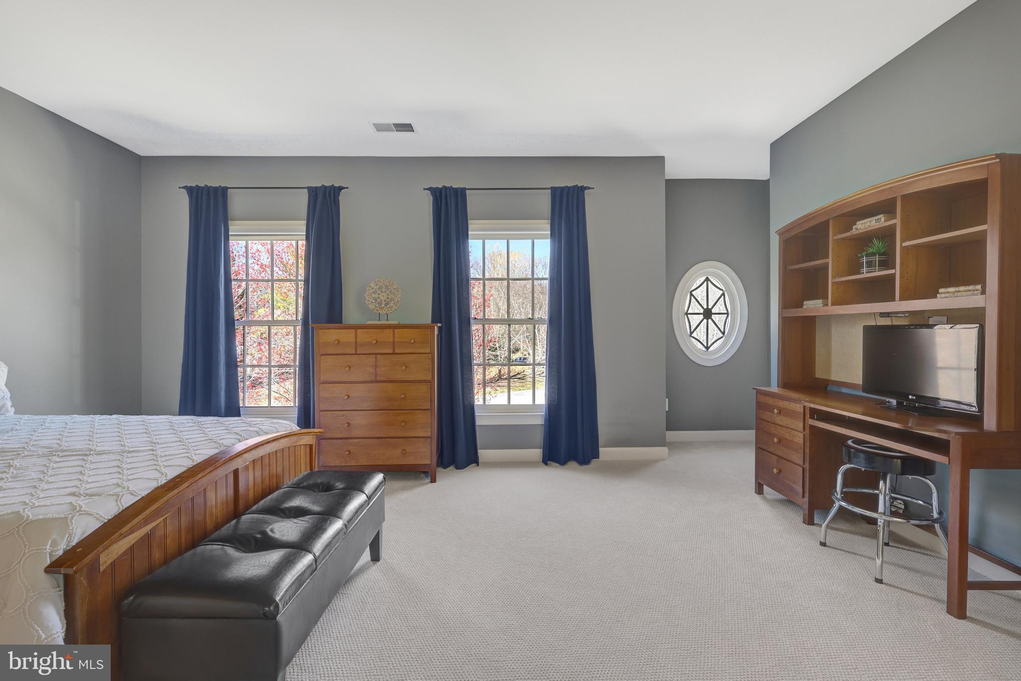 TIMBERLAKE ESTATES - Residential