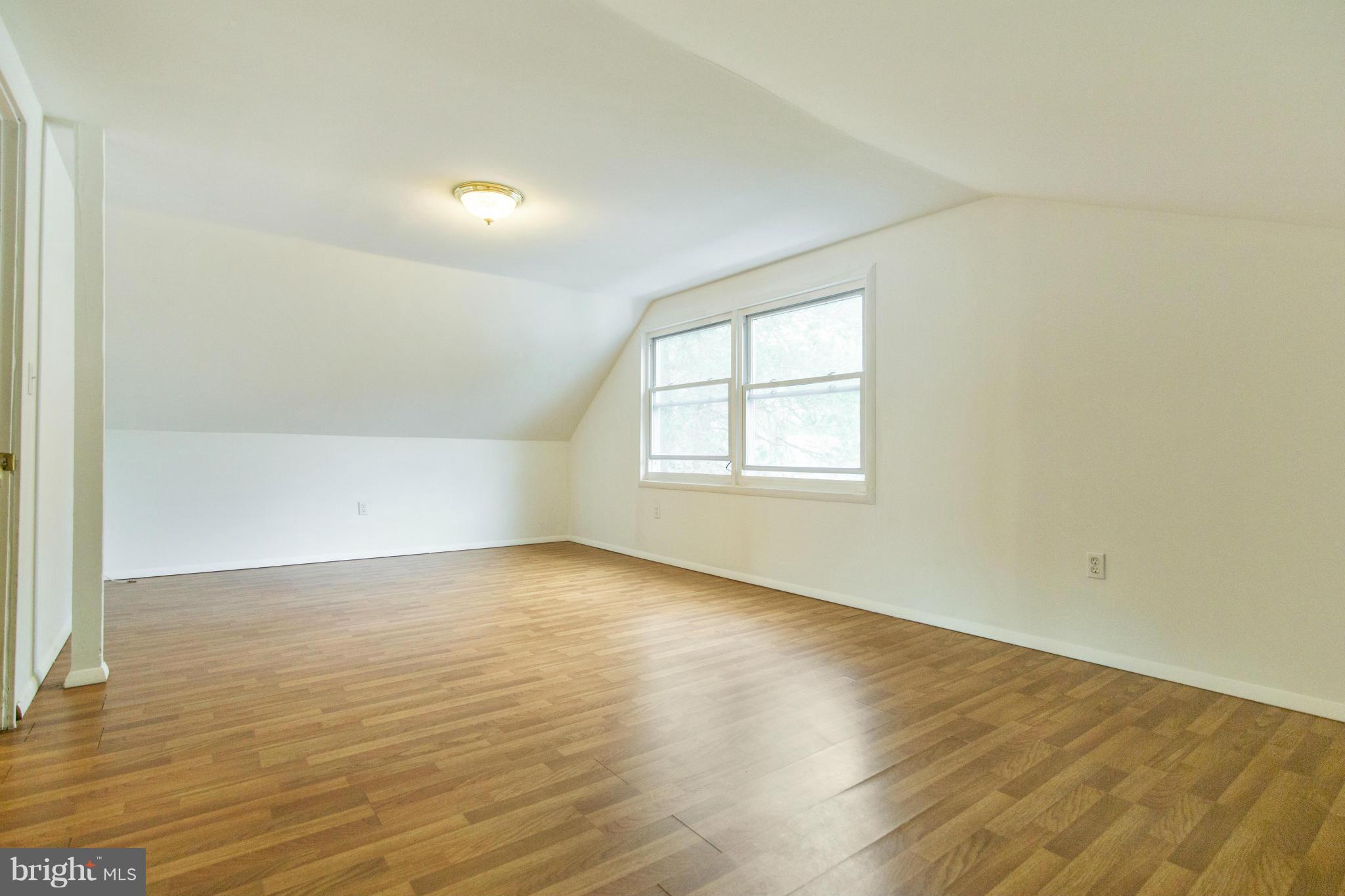 TWINBROOK - Residential