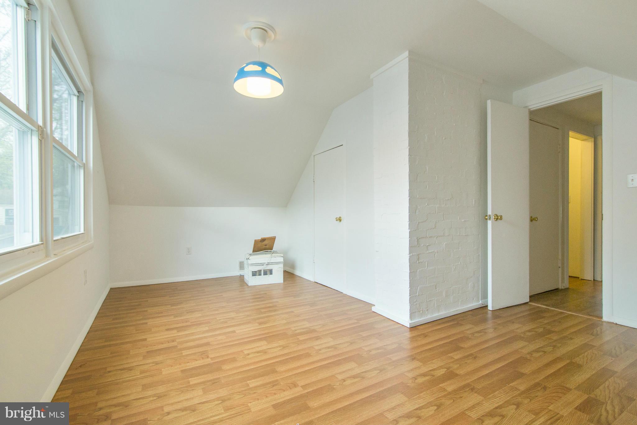 TWINBROOK - Residential