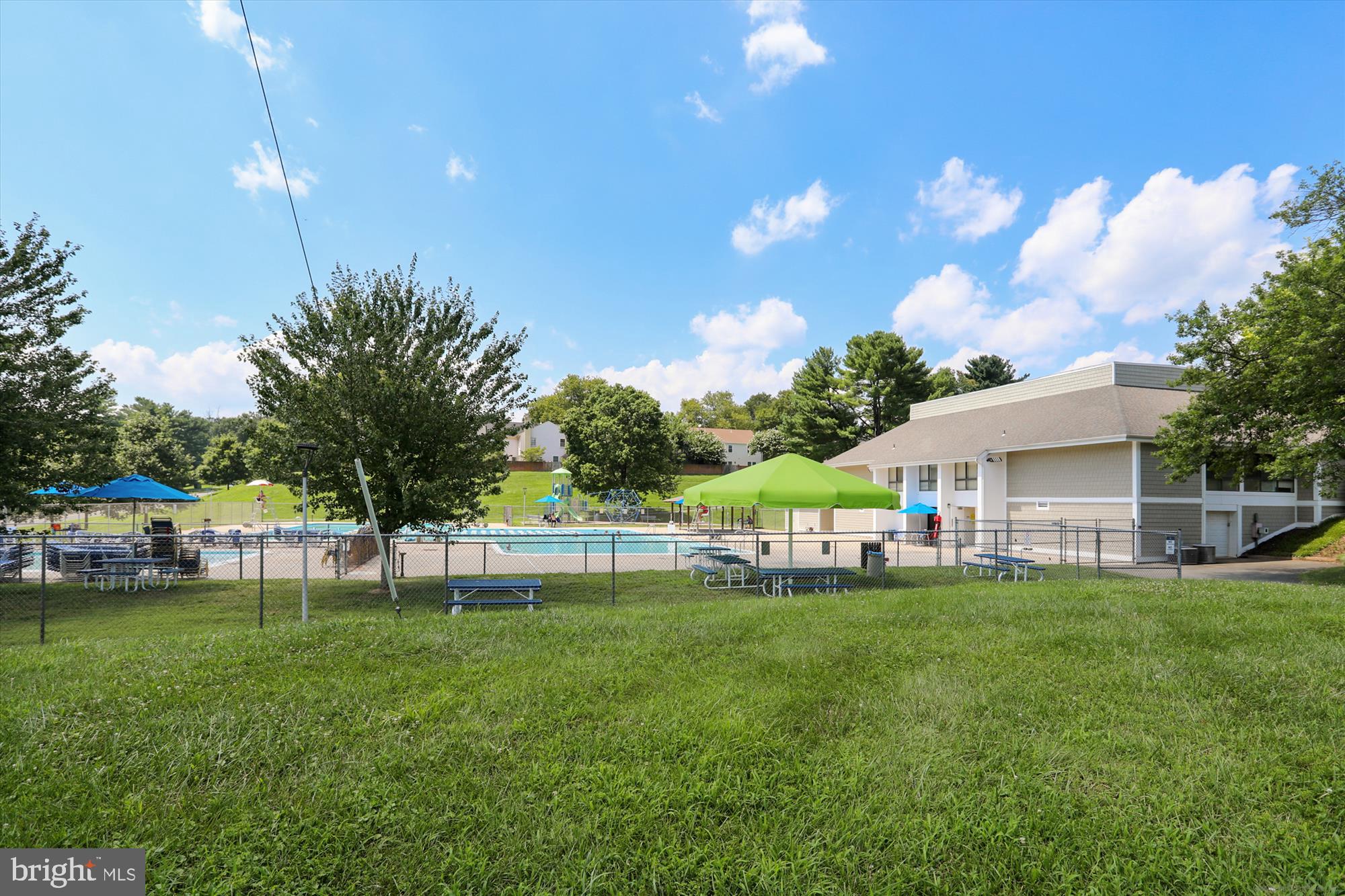 FOREST BROOKE - Residential Lease