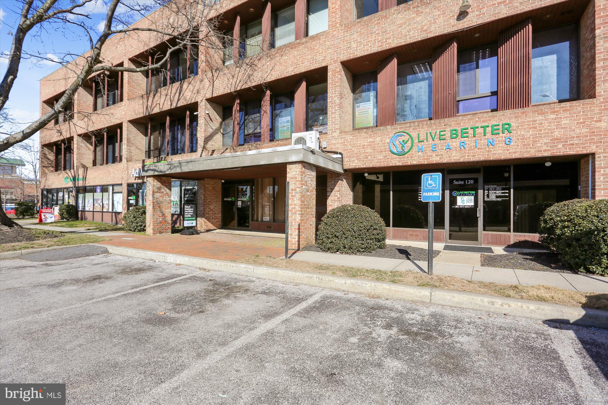 FOREST BROOKE - Residential Lease