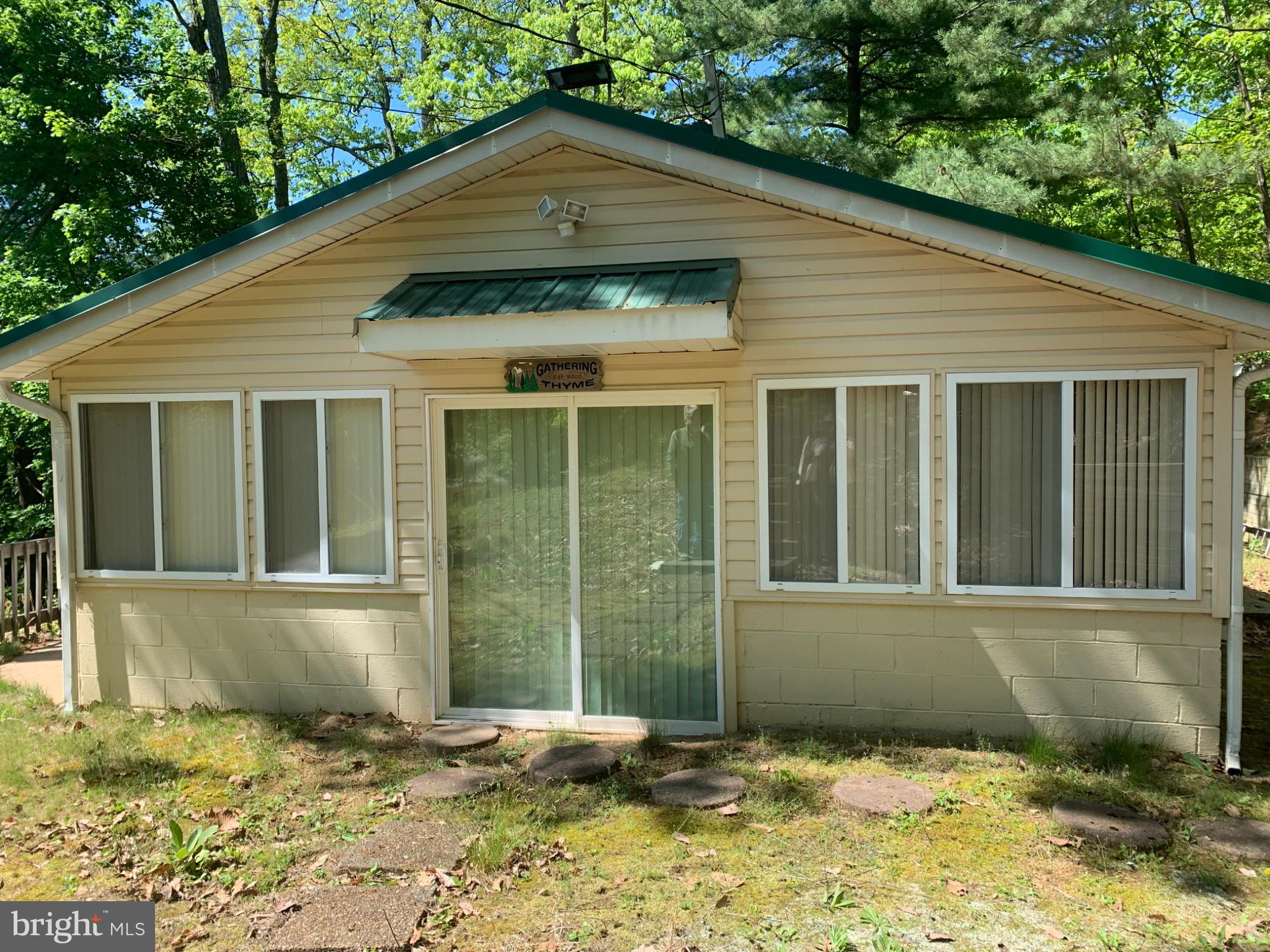 COWANS VILLAGE - Residential