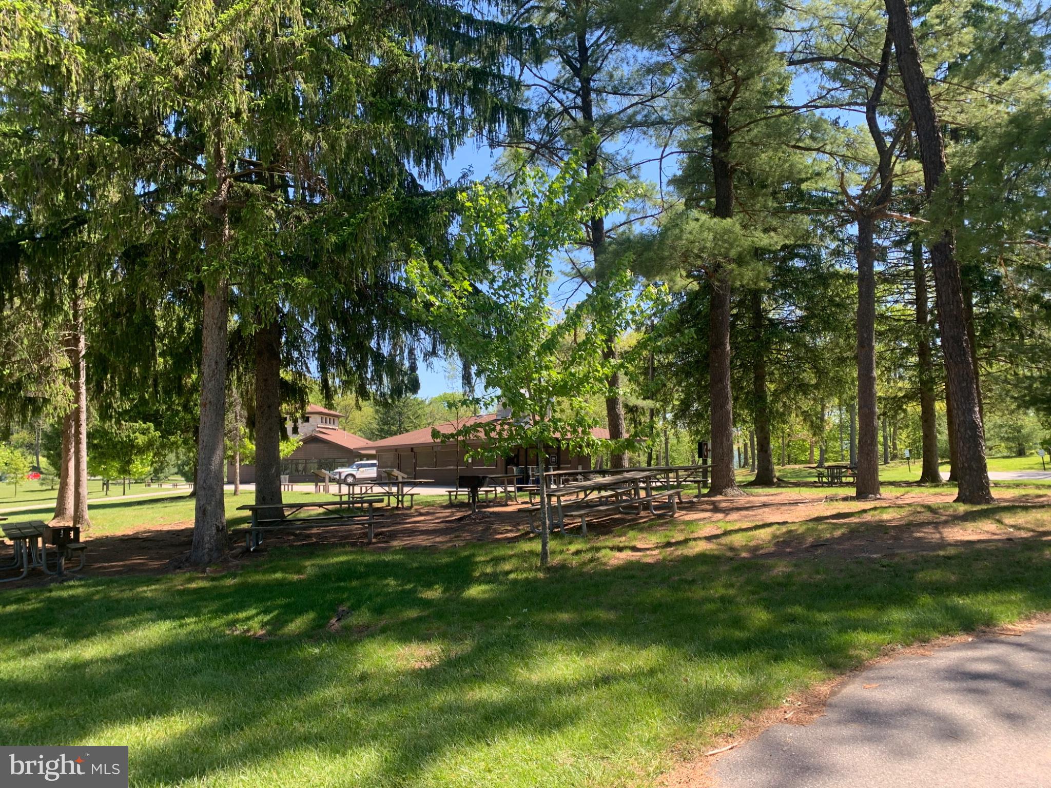 COWANS VILLAGE - Residential