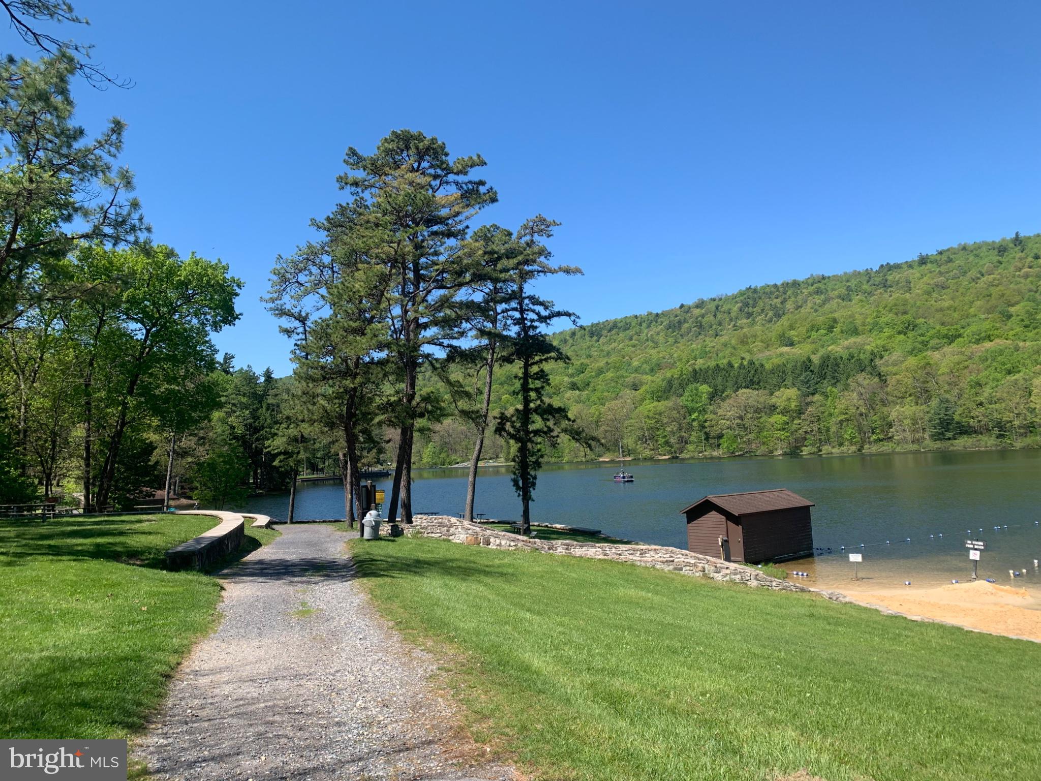 COWANS VILLAGE - Residential