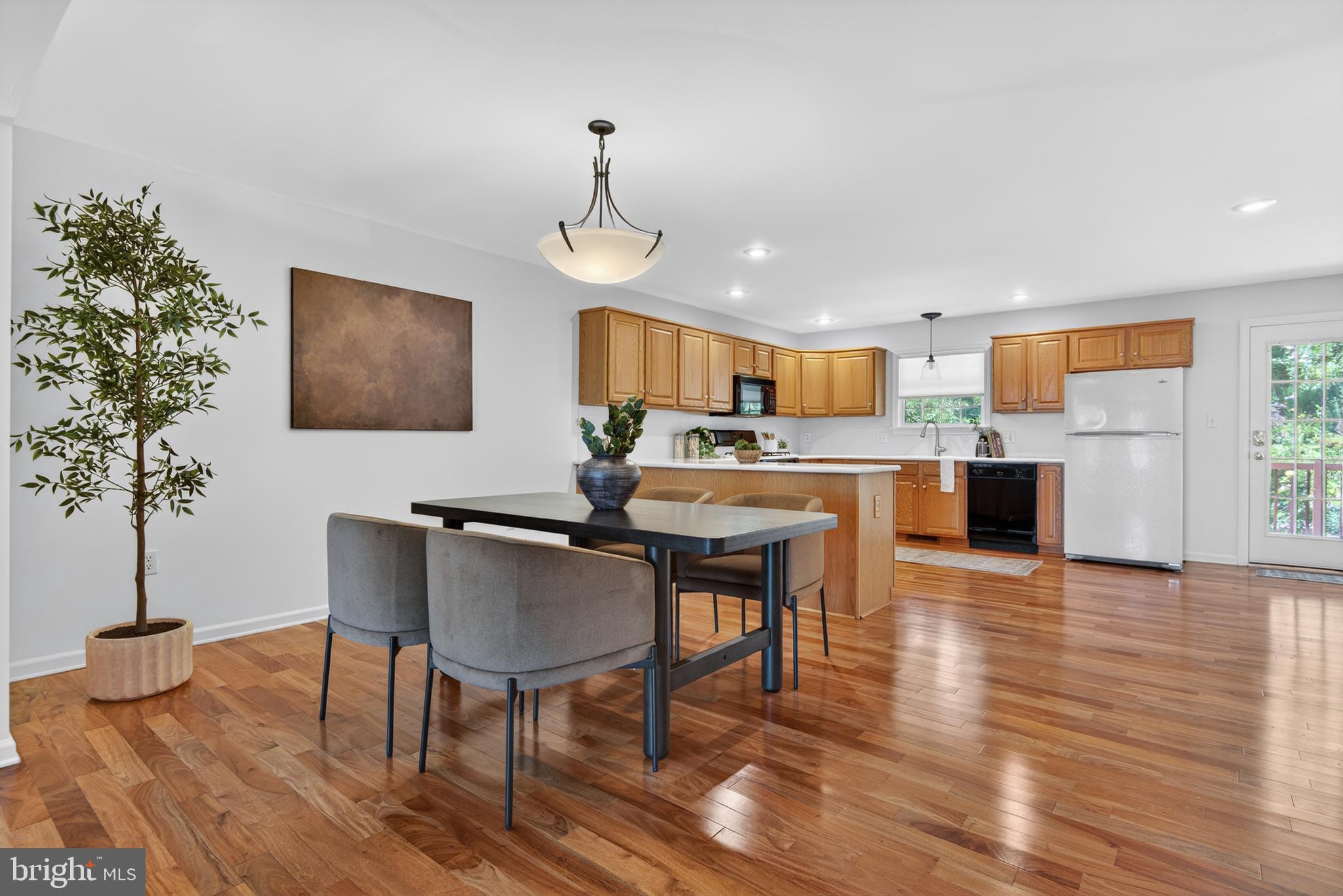 SUMMIT HILLS - Residential