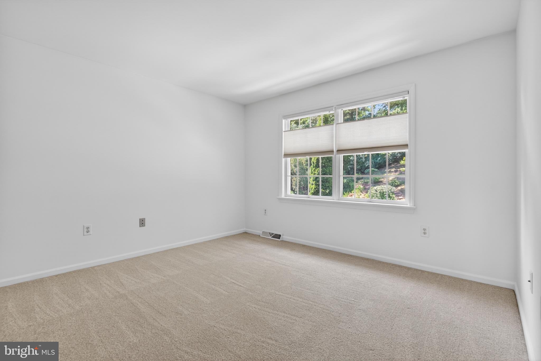 SUMMIT HILLS - Residential