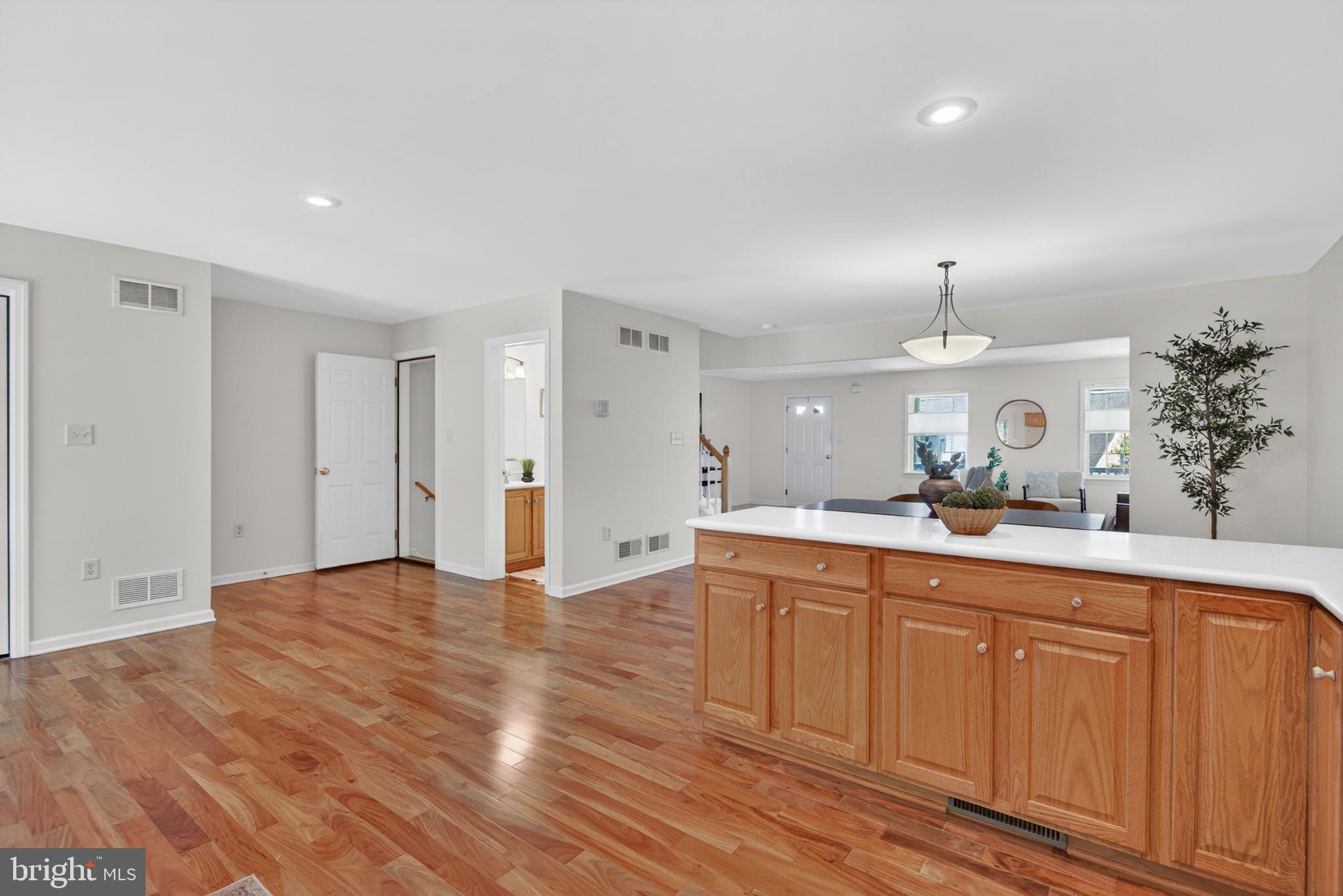 SUMMIT HILLS - Residential