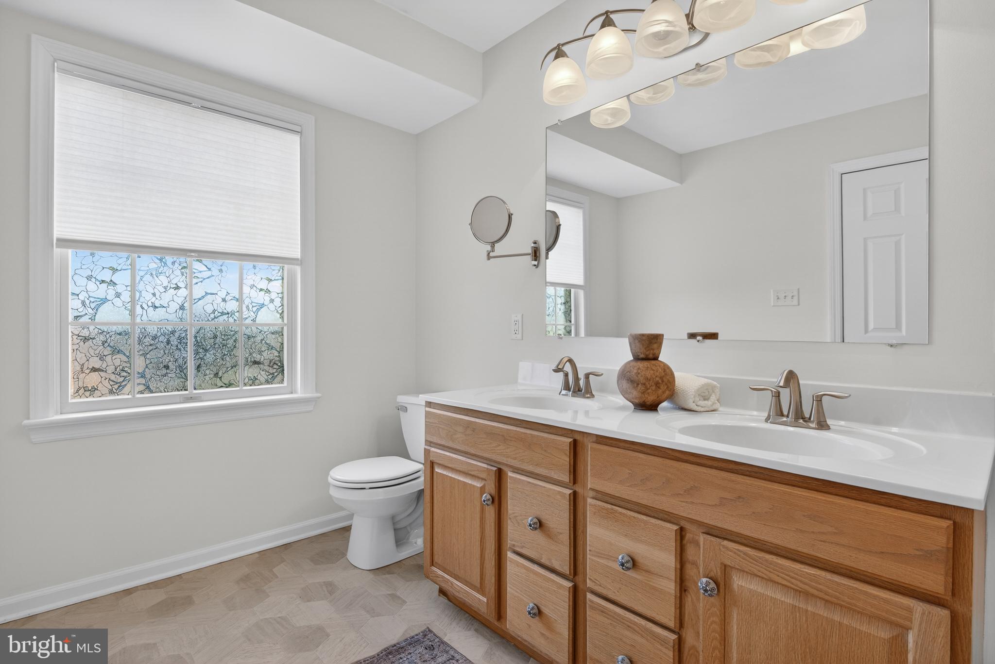 SUMMIT HILLS - Residential
