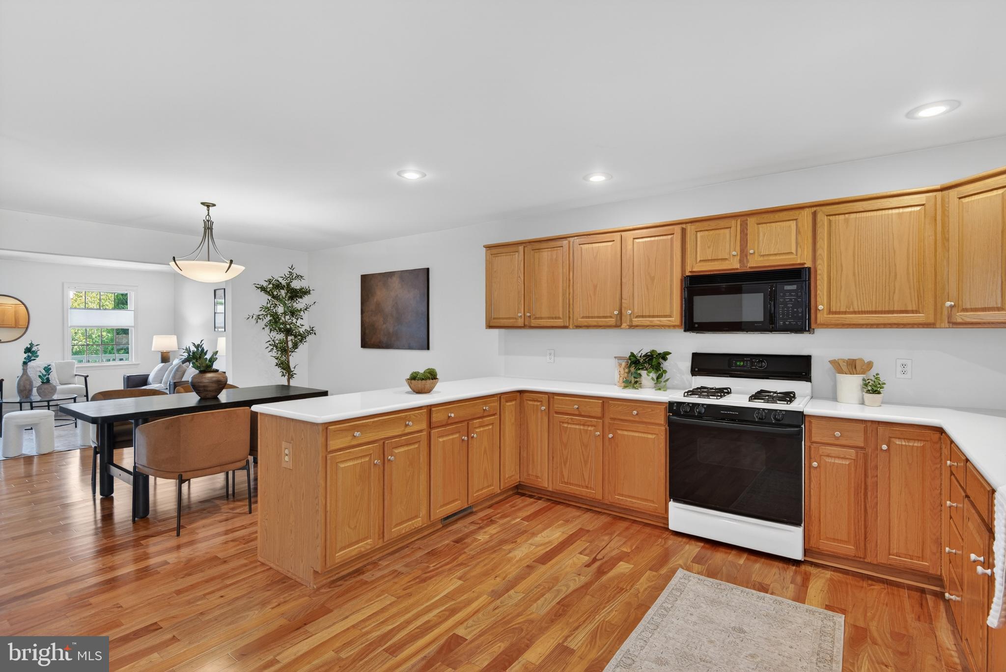 SUMMIT HILLS - Residential