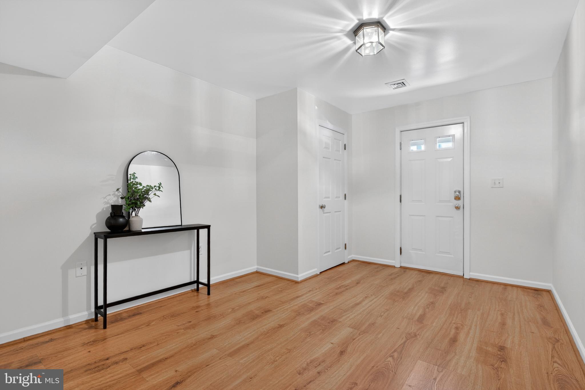 SUMMIT HILLS - Residential