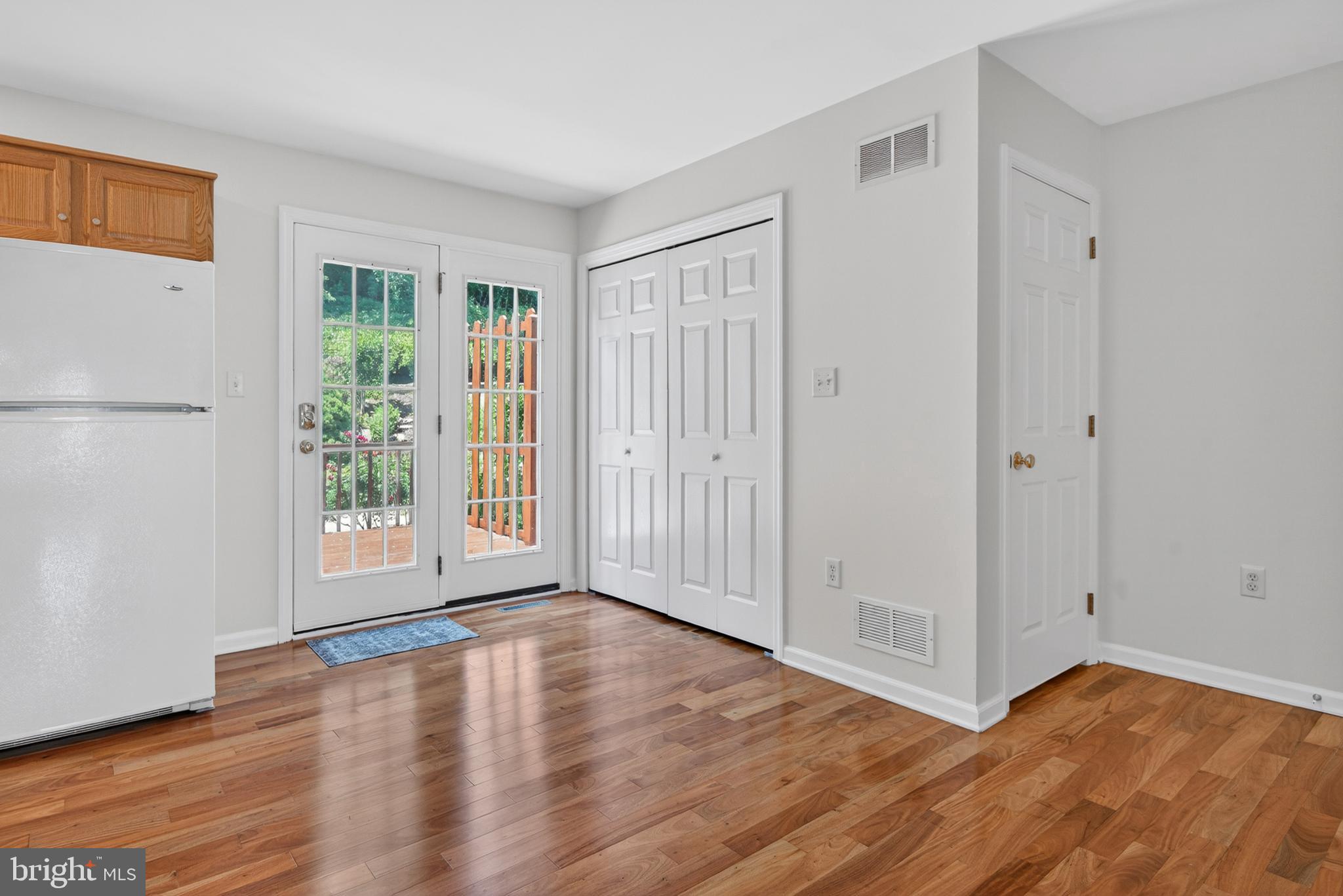 SUMMIT HILLS - Residential