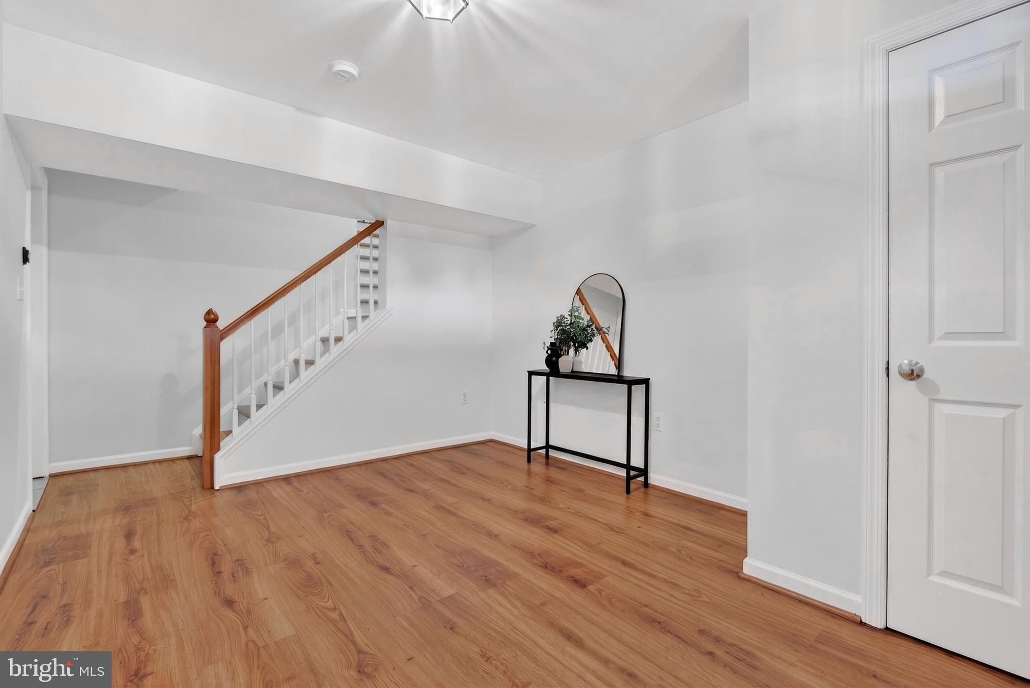 SUMMIT HILLS - Residential