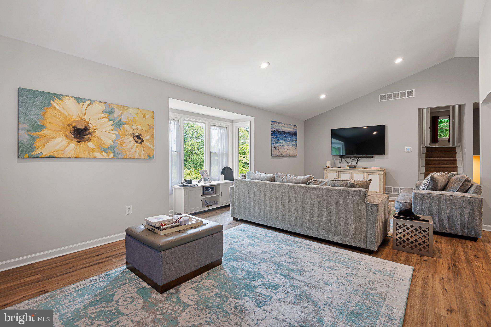 WESTMINSTER - Residential