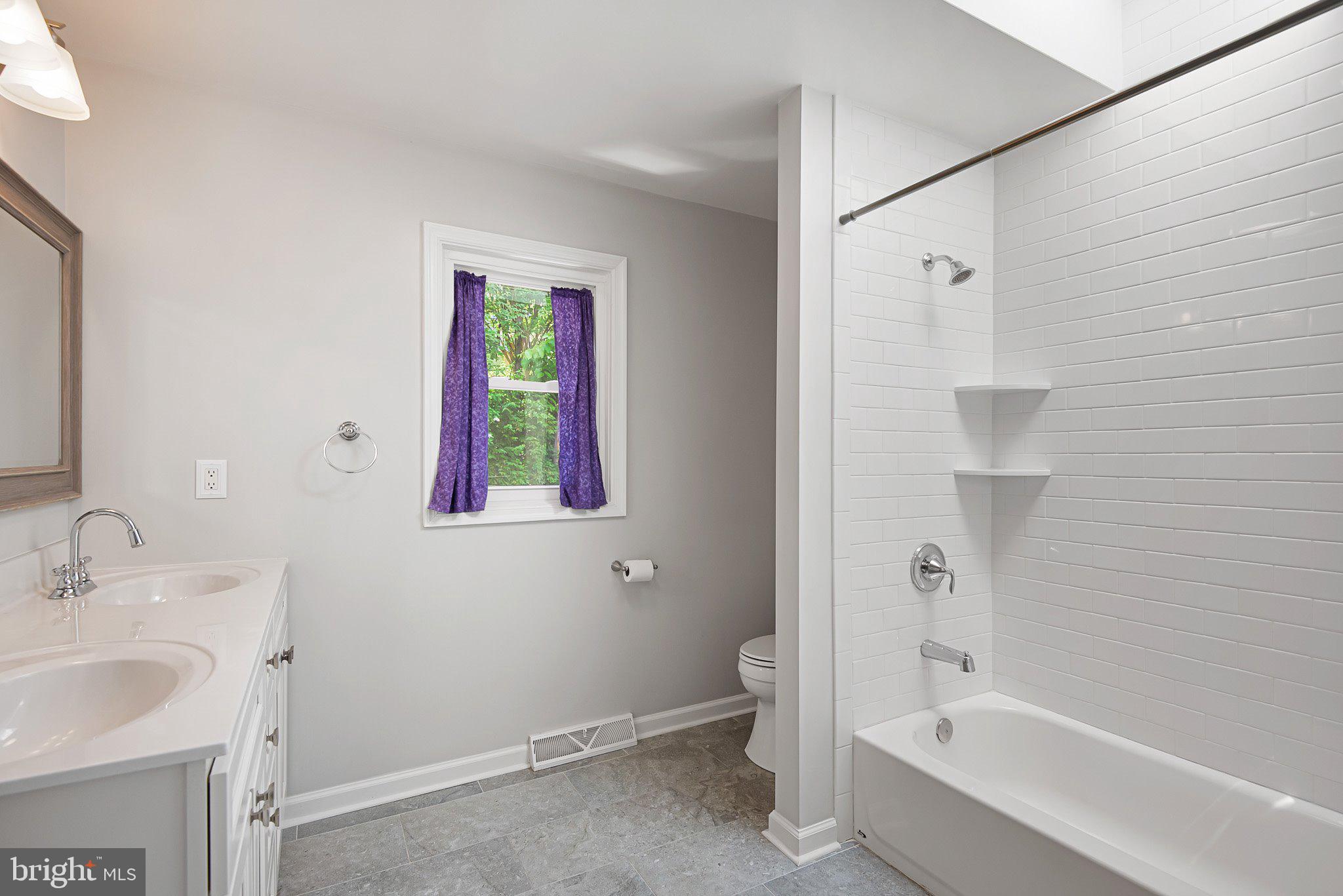 WESTMINSTER - Residential