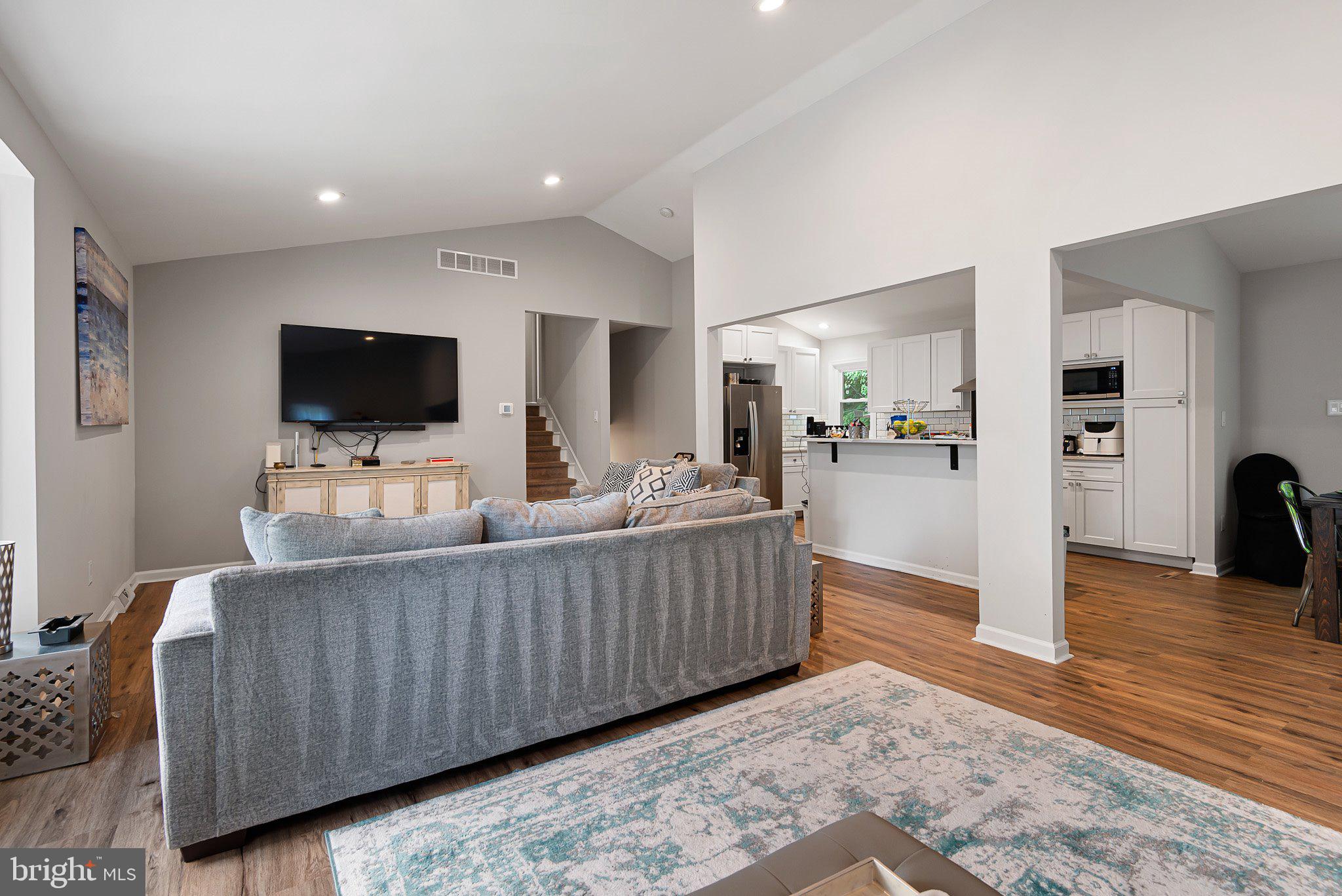 WESTMINSTER - Residential