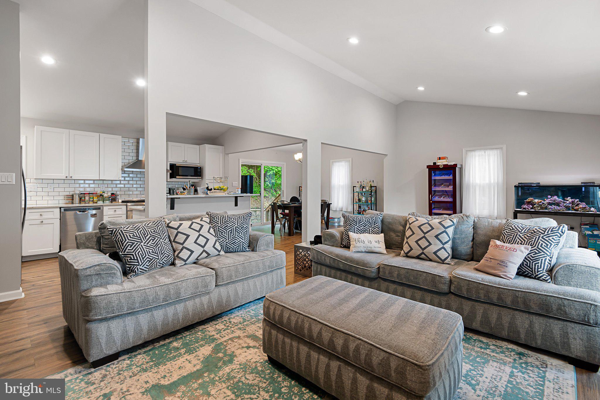 WESTMINSTER - Residential