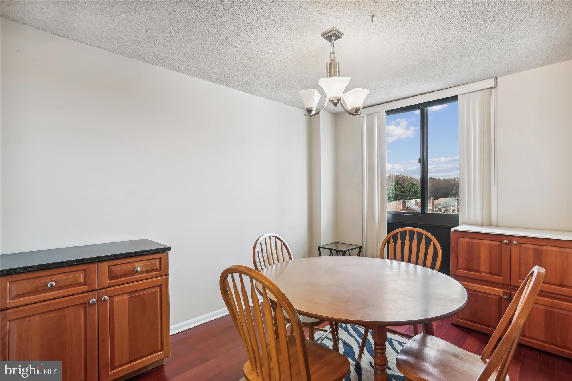 WESTLAKE TOWERS - Residential Lease