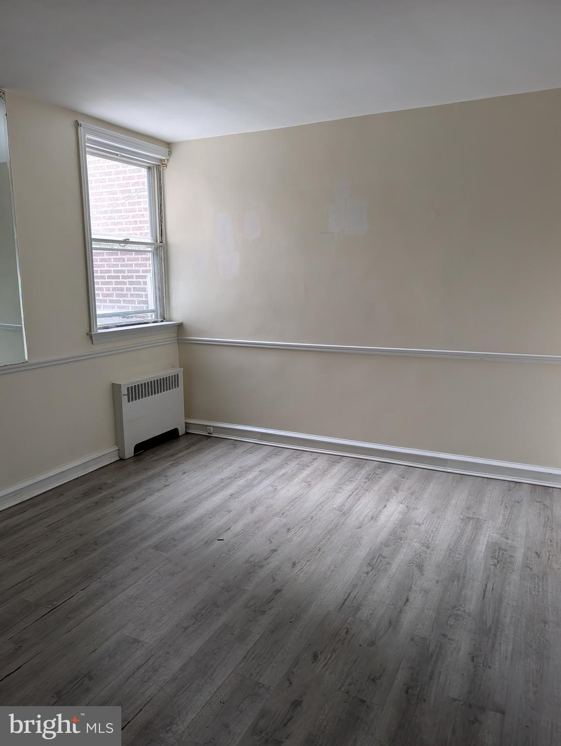 OXFORD CIRCLE - Residential