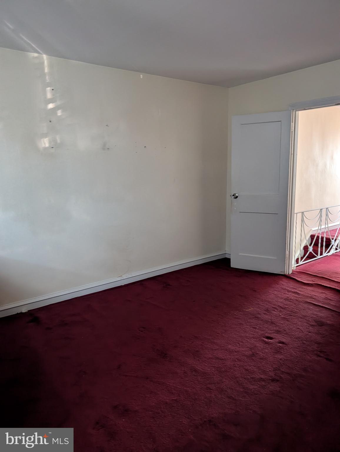 OXFORD CIRCLE - Residential