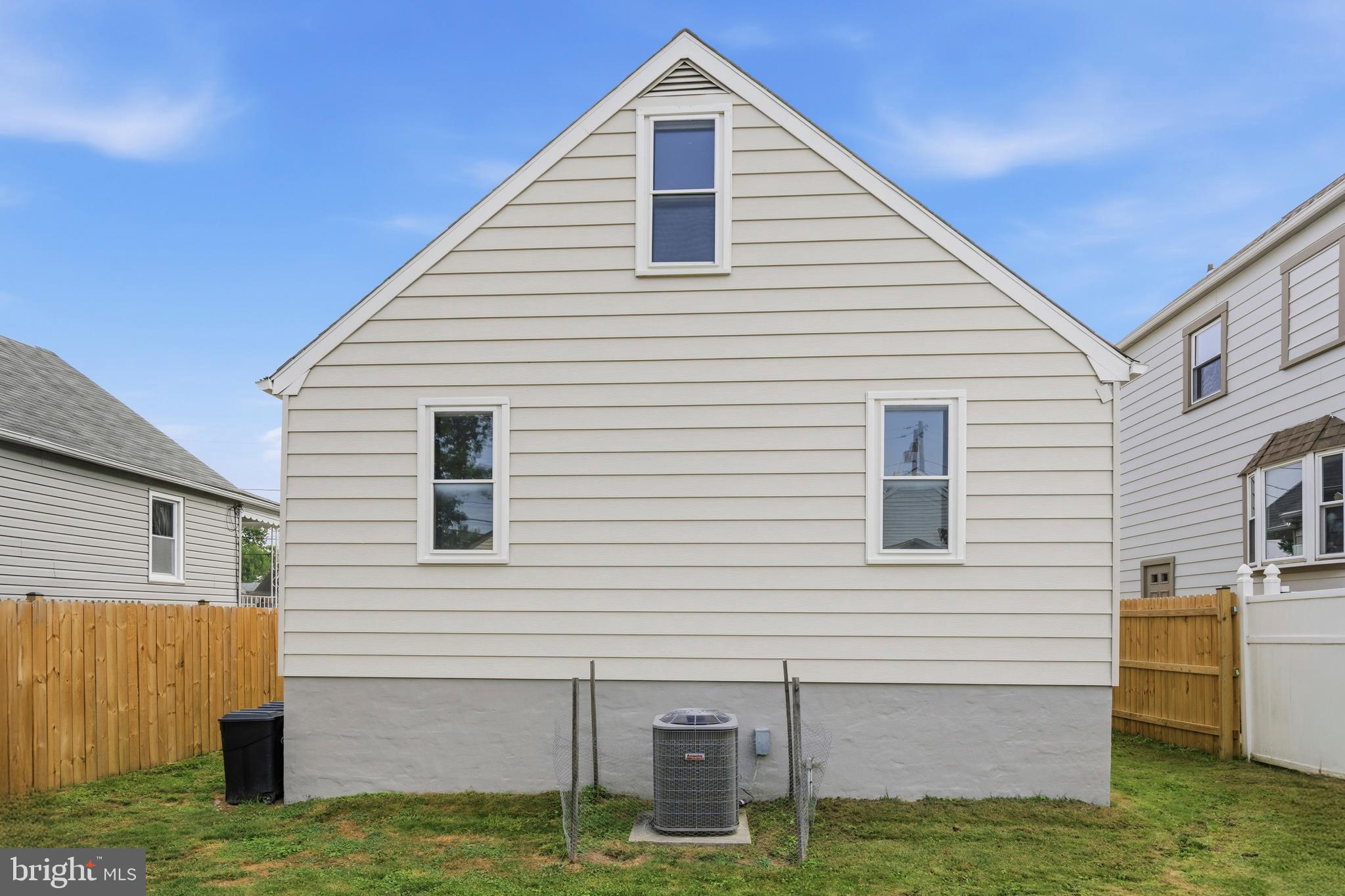 CARLYNN HEIGHTS - Residential