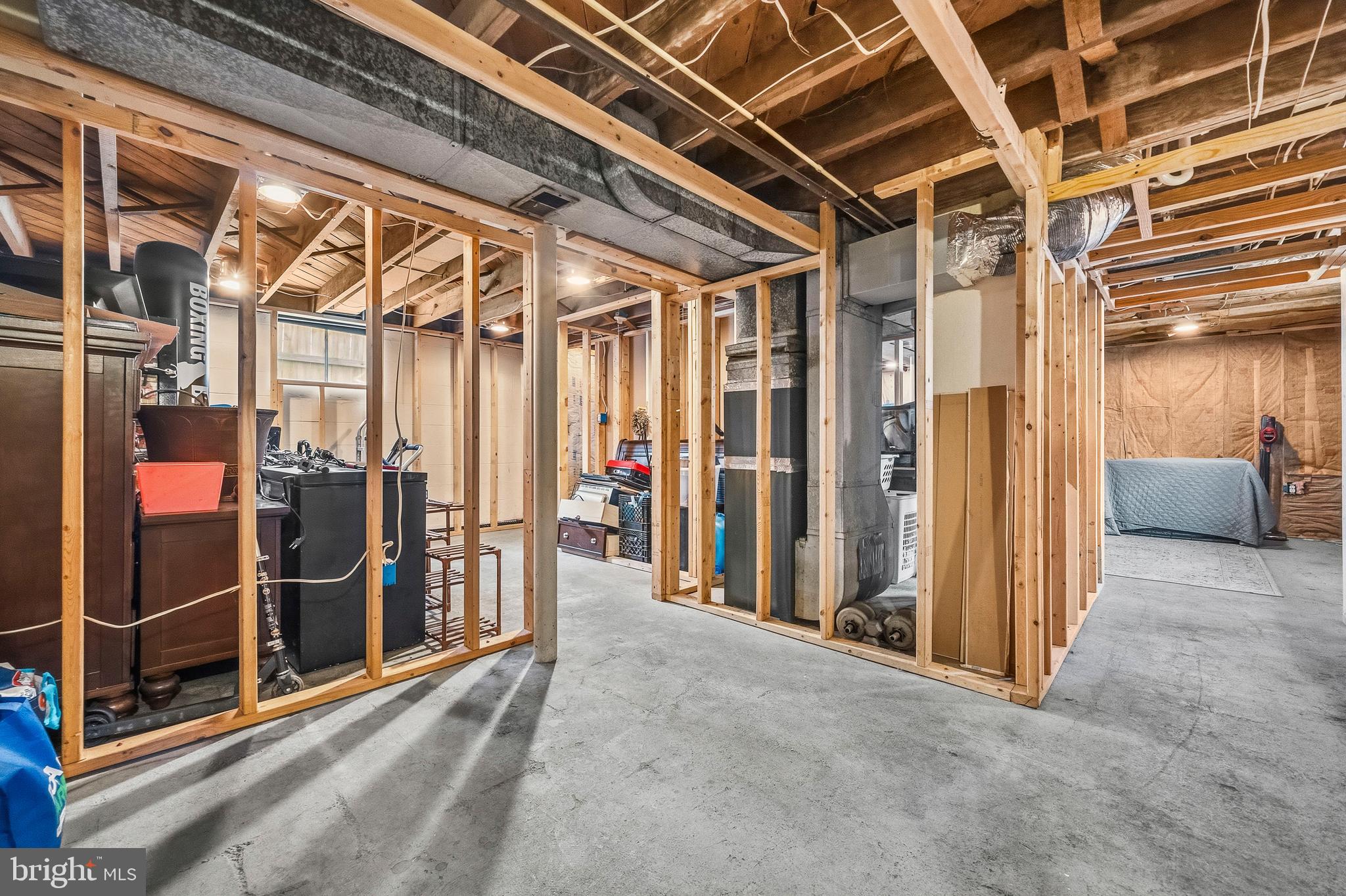 CARLYNN HEIGHTS - Residential